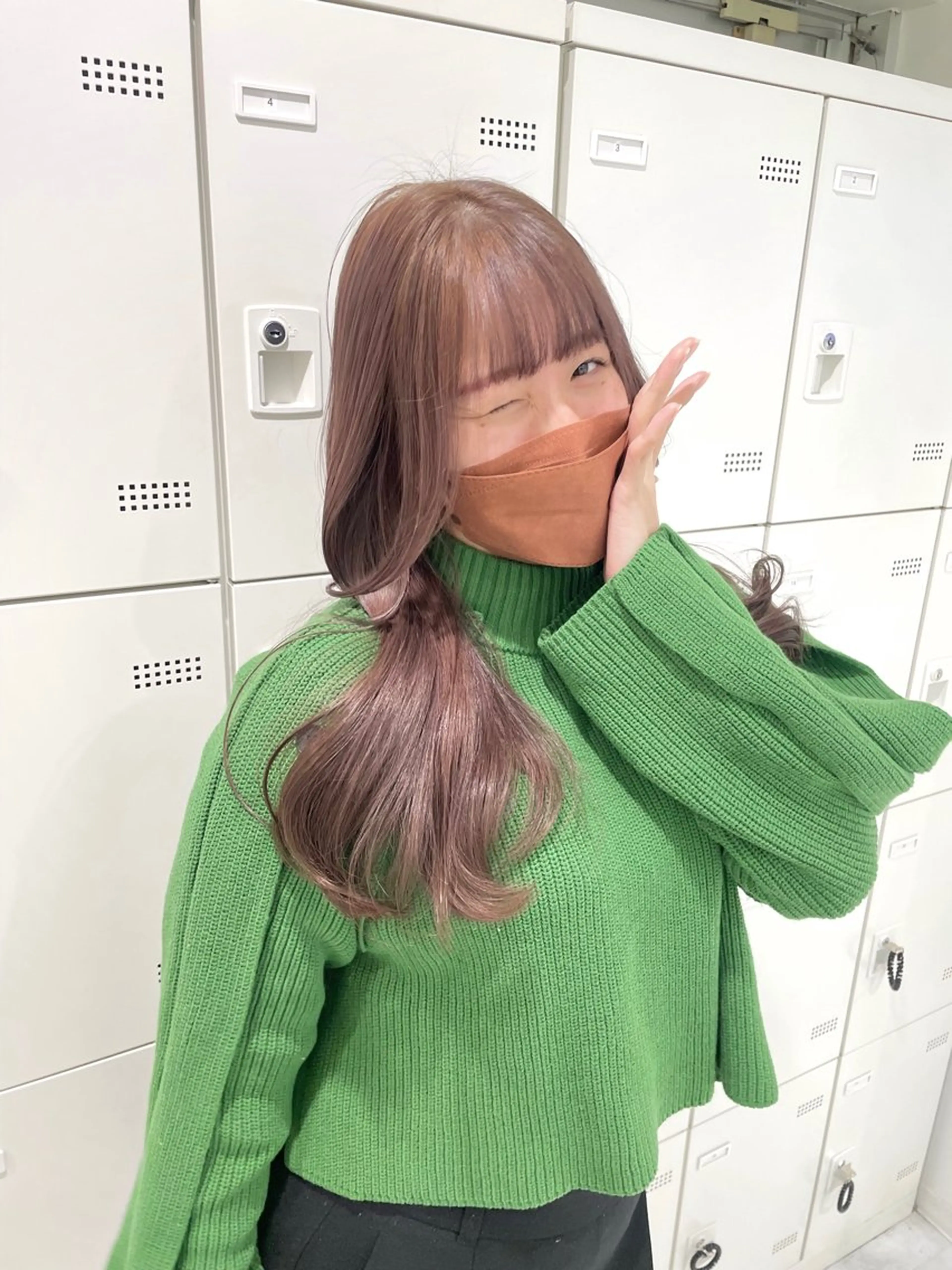 ロング カラー パーマ ヘアアレンジ メンズ 透明感カラー・レイヤ ー🎀amika🎀のヘアスタイル