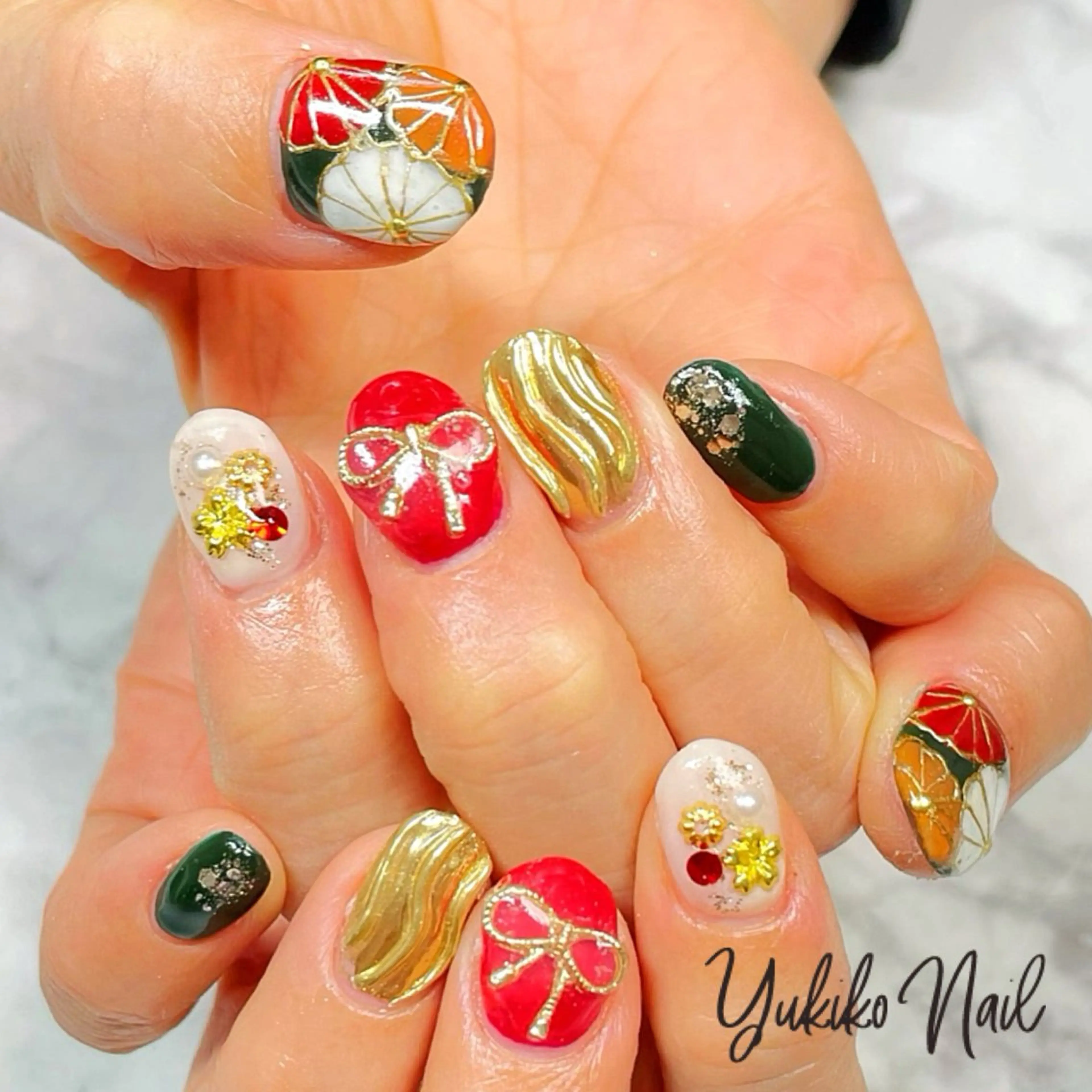 ネイル 成人式 ハンドネイル ユキコ ネイルのネイルデザイン