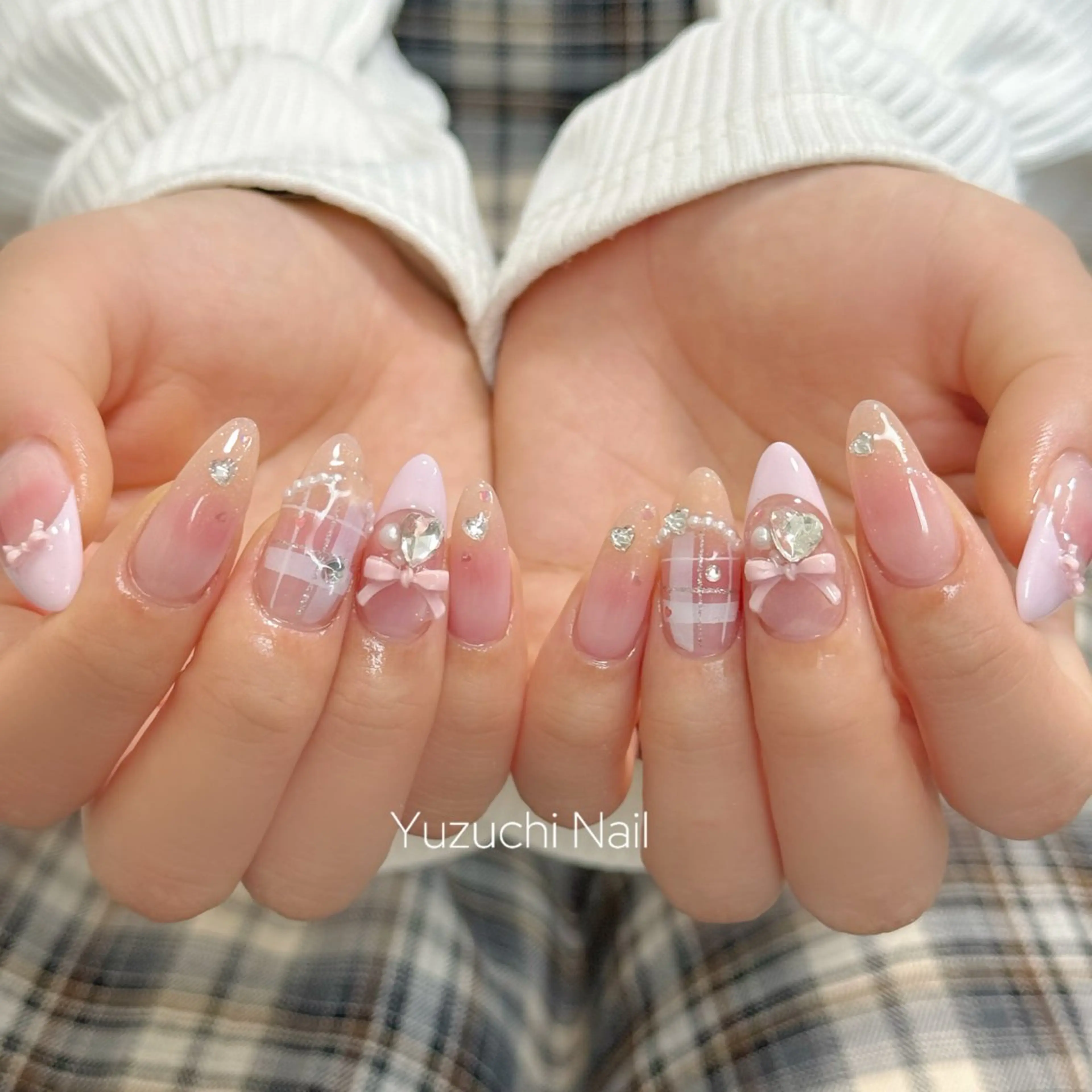 ネイル 長さ出し キラキラネイル ハンドネイル Yuzuchi Nailのネイルデザイン