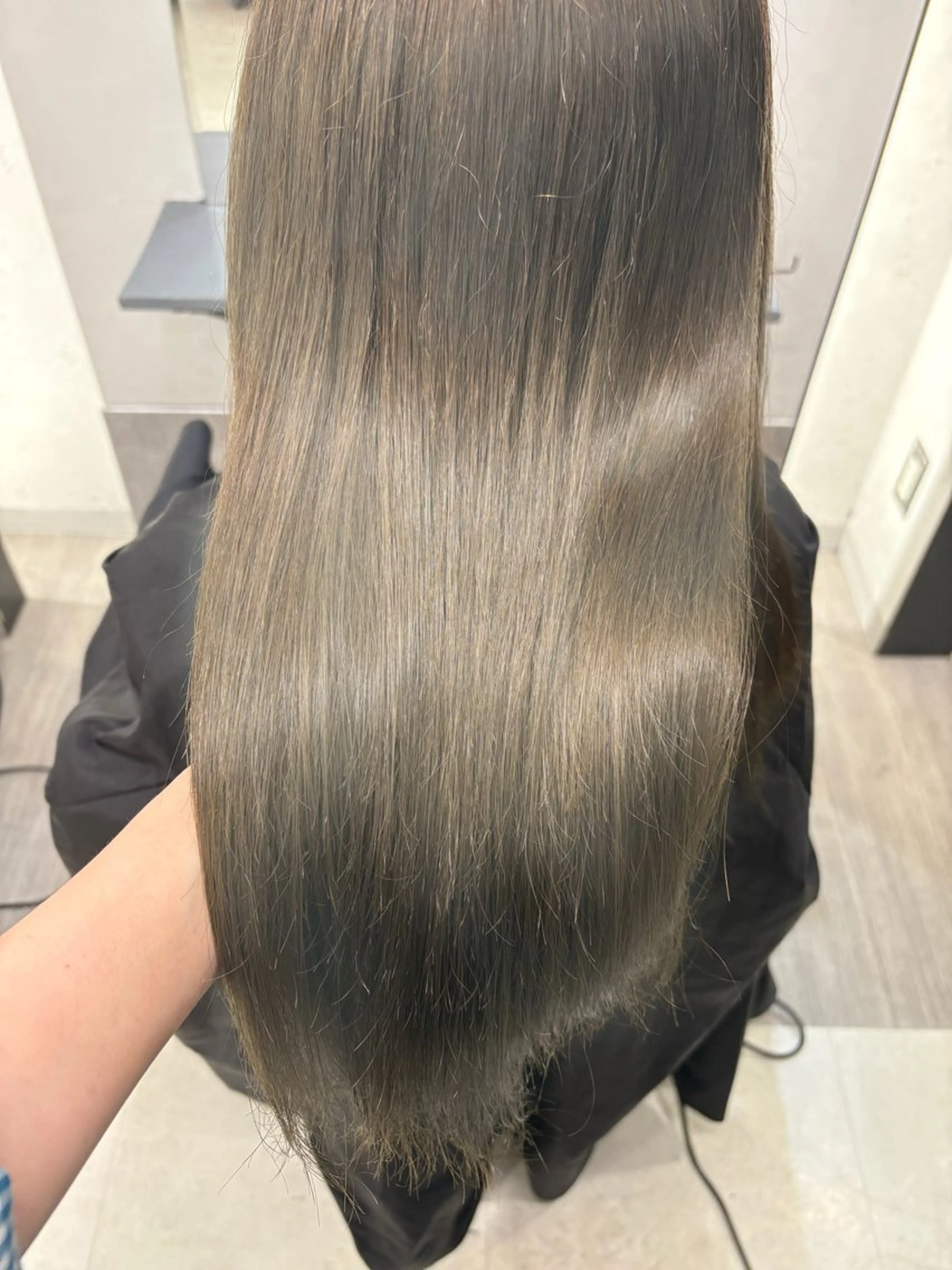 ロング カラー ハイトーン/レイヤー /ボブ/咲良のヘアスタイル