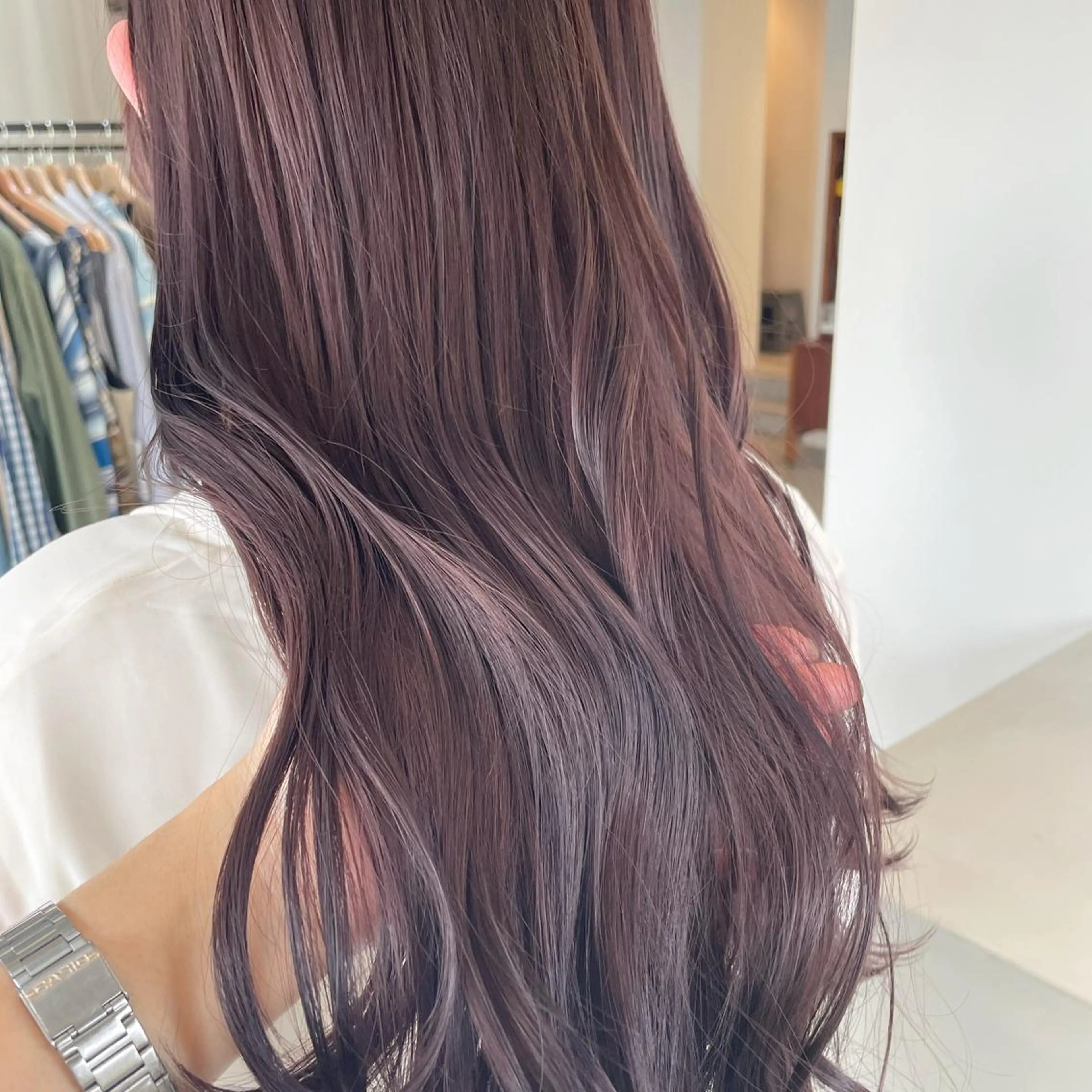 ロング カラー ヘアアレンジ ブリーチ ラベンダーカラー ラベンダーピンク ブリーチなしカラー ピンクカラー ヘアカラー トリートメント REONA🪽✨薬院 レイヤーカット🫧のヘアスタイル