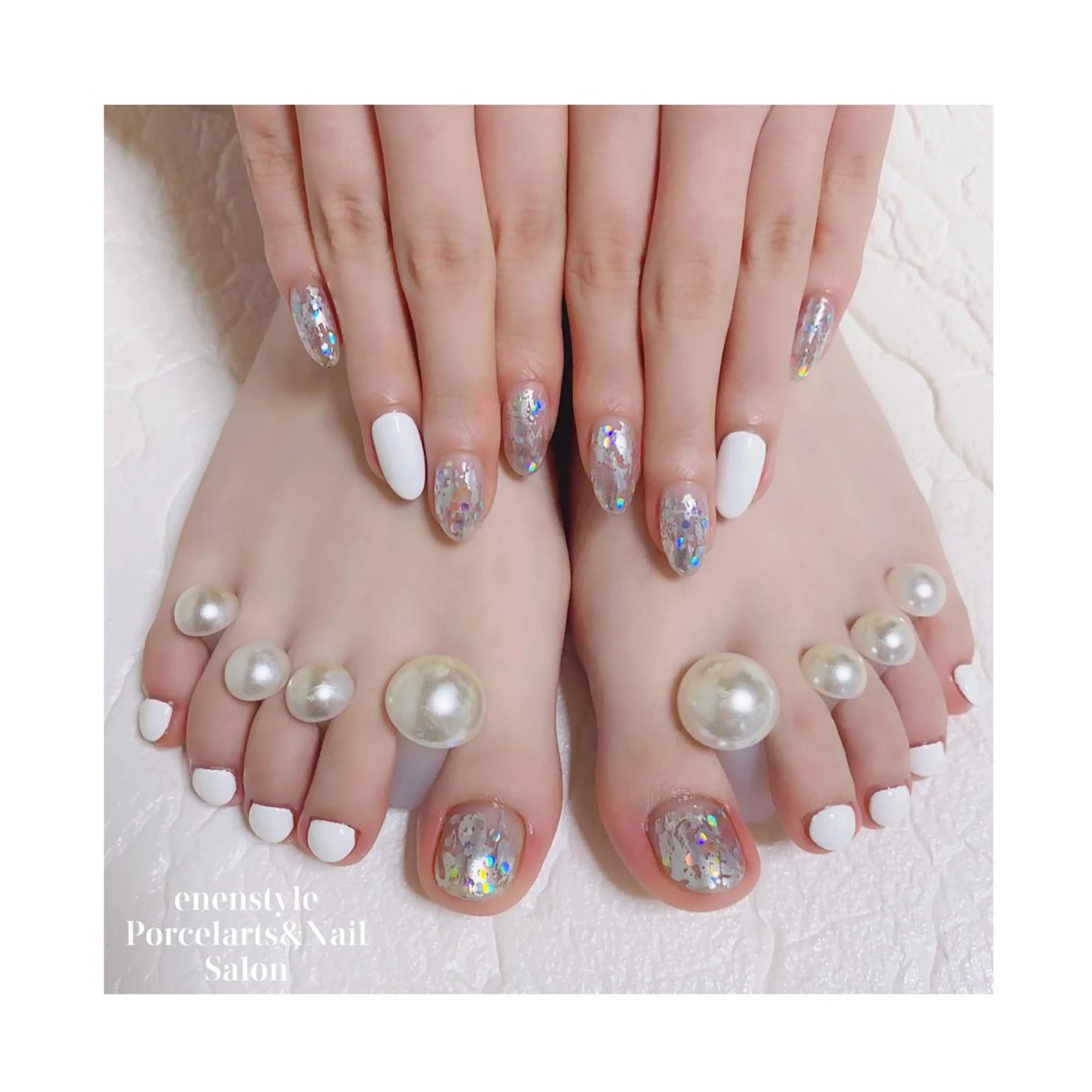 ミディアム ネイル ジェルネイル ニュアンスネイル オフィスネイル ワンカラーネイル パラジェル 👑enen style👑のネイルデザイン