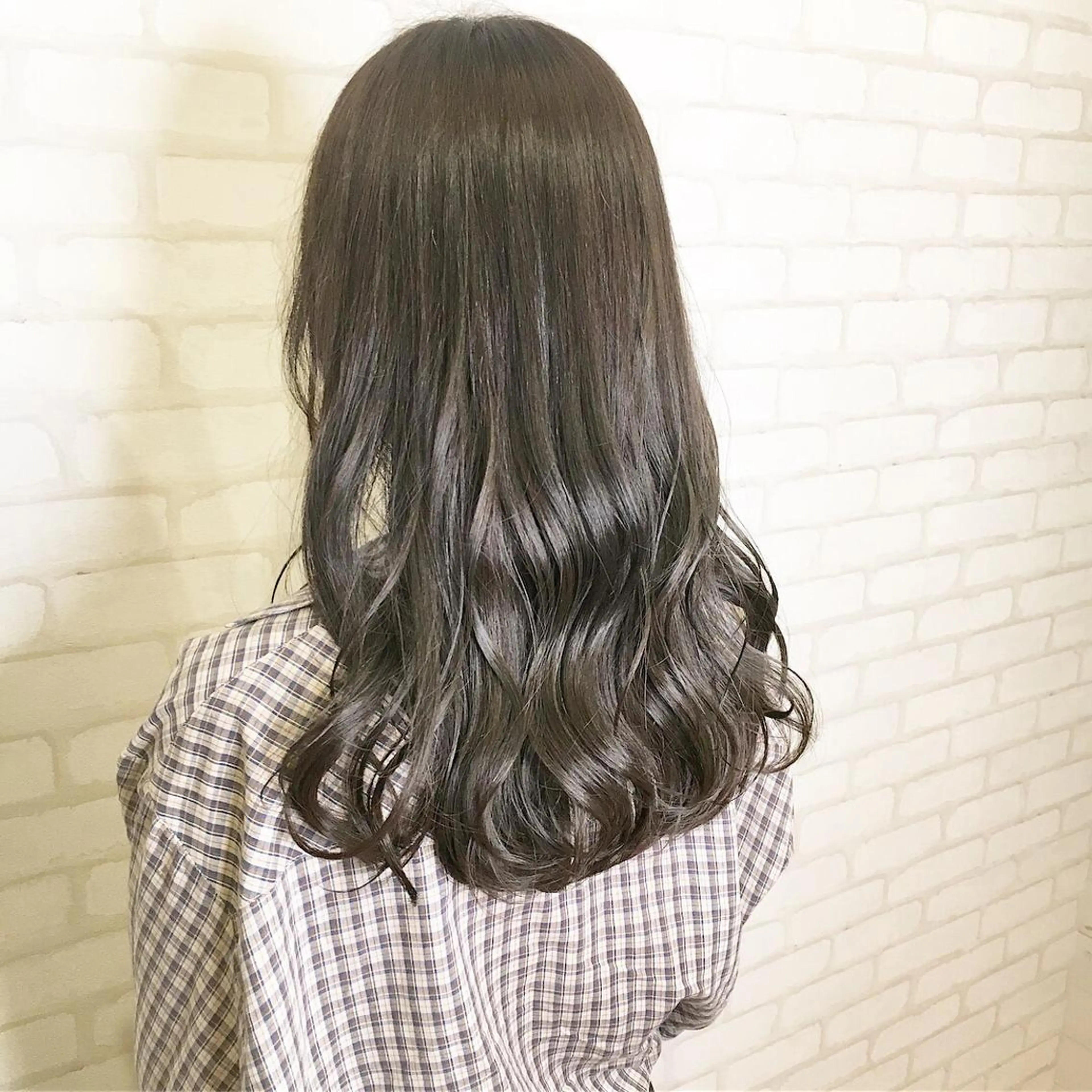ロング カラー ヘアアレンジ ヘアカラー トリートメント ✨艶髪✨透明感✨ 山内大樹のヘアスタイル