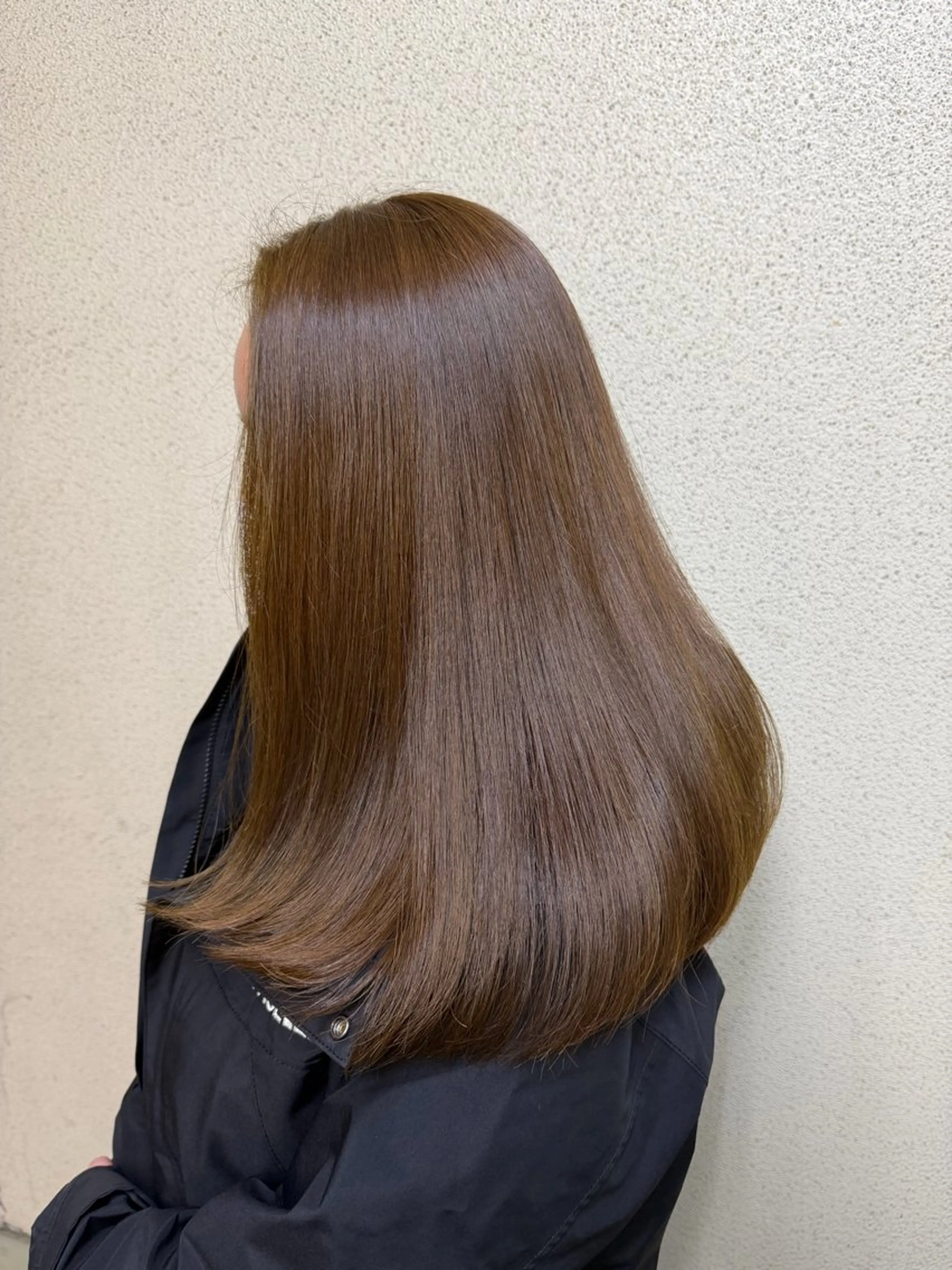 ロング カラー アッシュ ブリーチ ダブルカラー ブリーチなしカラー オリーブアッシュ ツヤ重視 ワンカラー🫧Mioのヘアスタイル