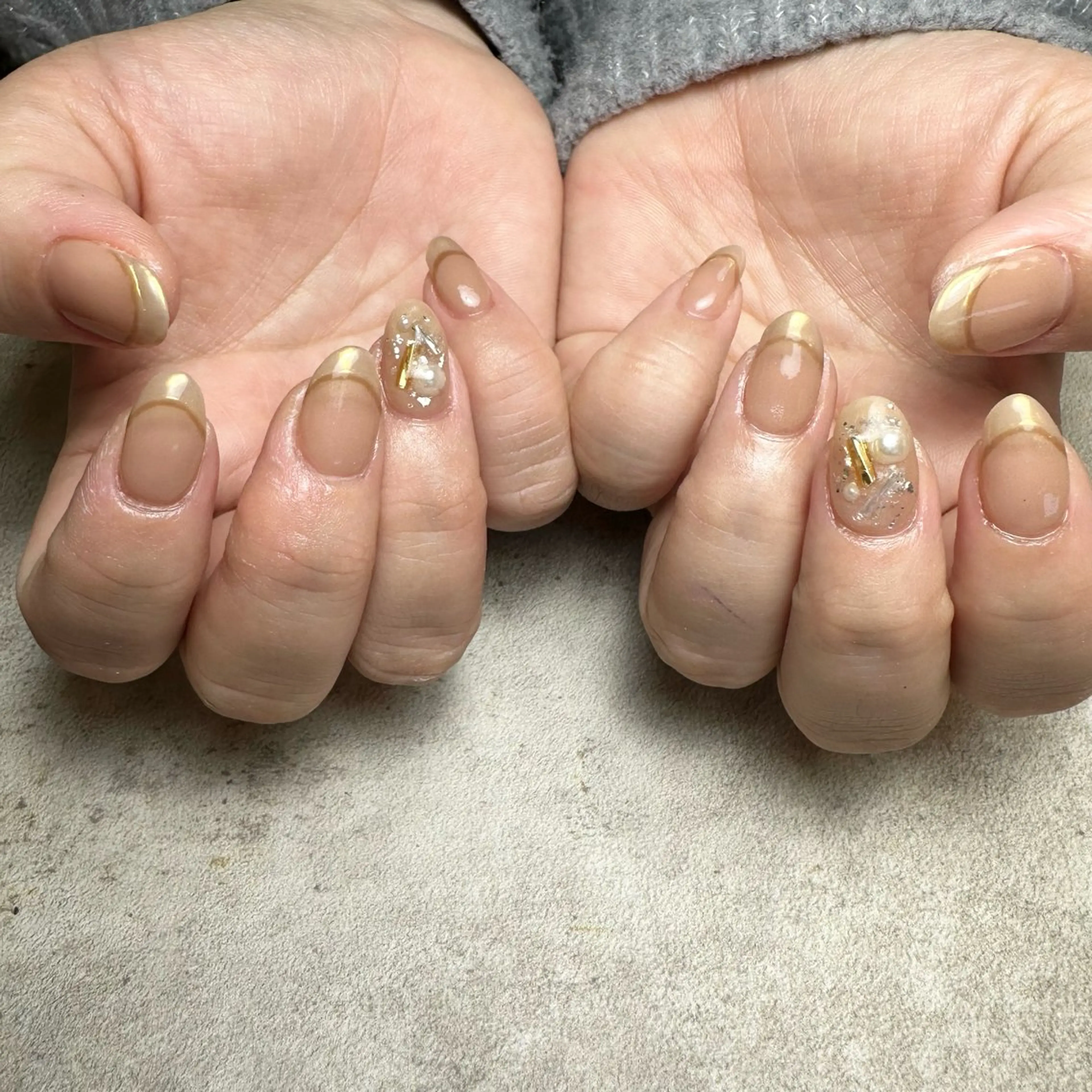 ネイル フレンチネイル オフィスネイル nailroom Anmie.のネイルデザイン