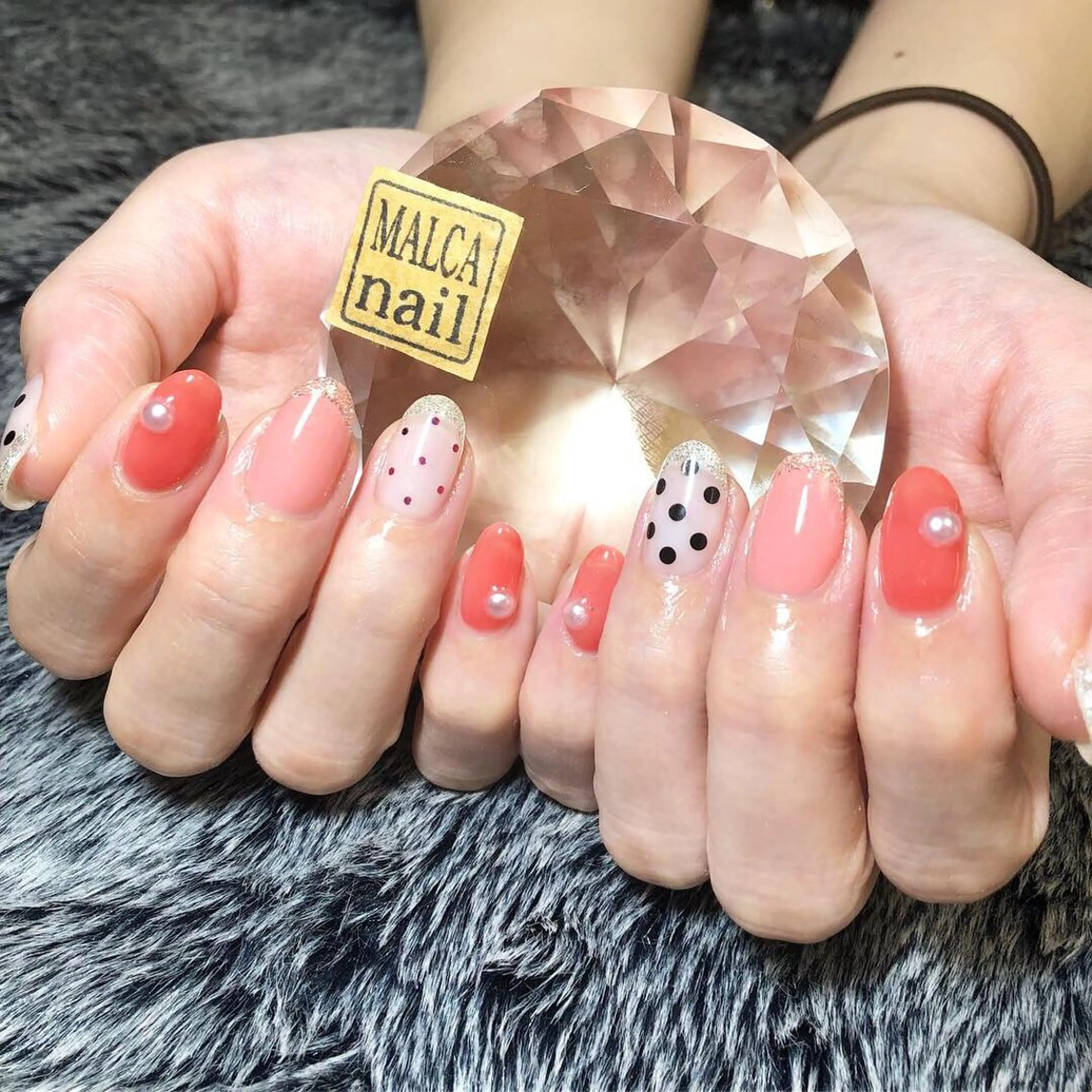 ショート カラー ヘアアレンジ キッズ ネイル マツエク・マツパ ハンドネイル MALCAnail(マルカネイル)所属・荒木 莉奈のネイルデザイン