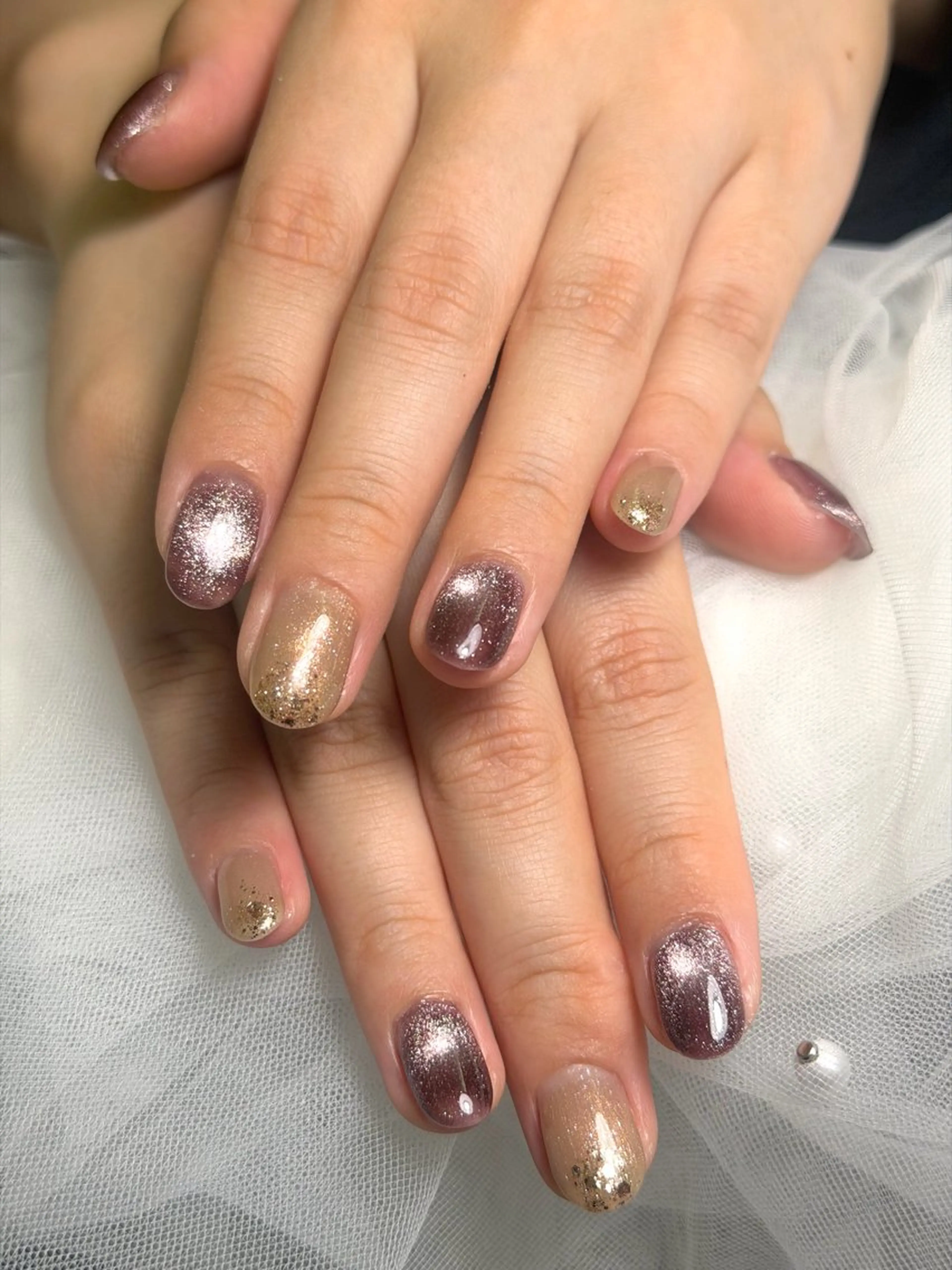 ネイル 池袋Uni nail 上品シンプルデザインのネイルデザイン
