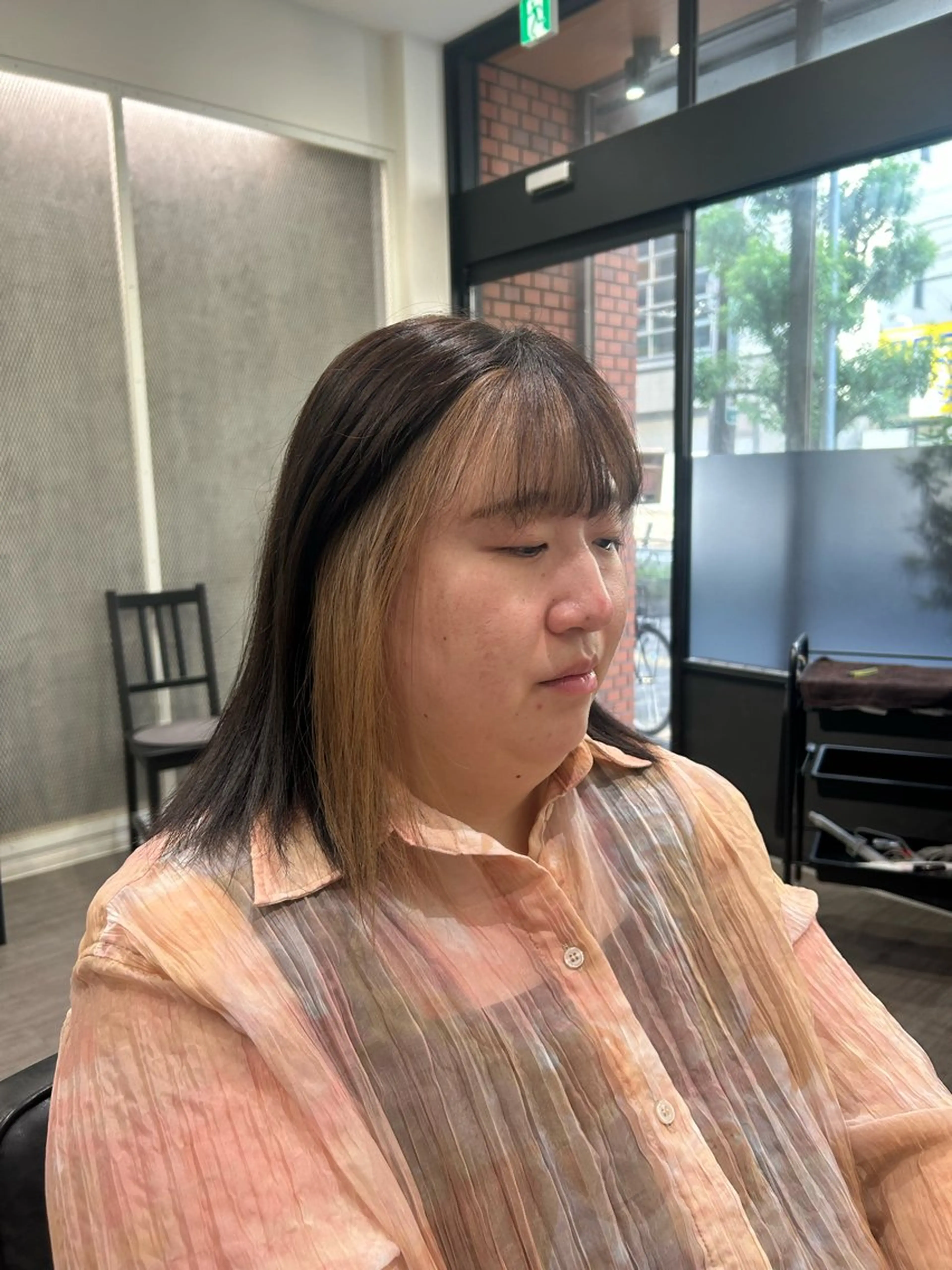 ミディアム カラー デザインカラー ヘアカラー トリートメント cocotte 💟草間紫音💟のヘアスタイル