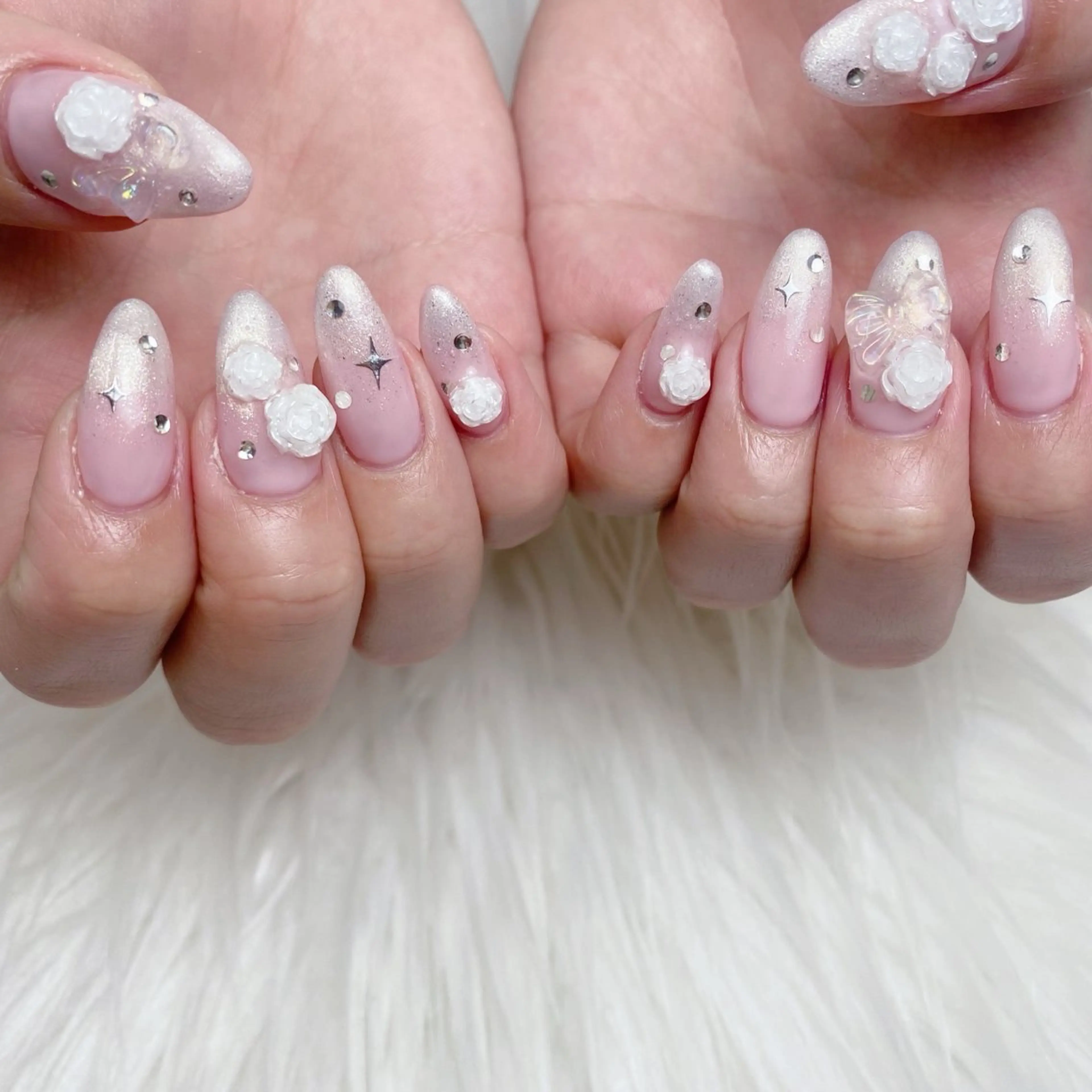 ネイル ハンドネイル フットネイル emma.nail kanakoのネイルデザイン