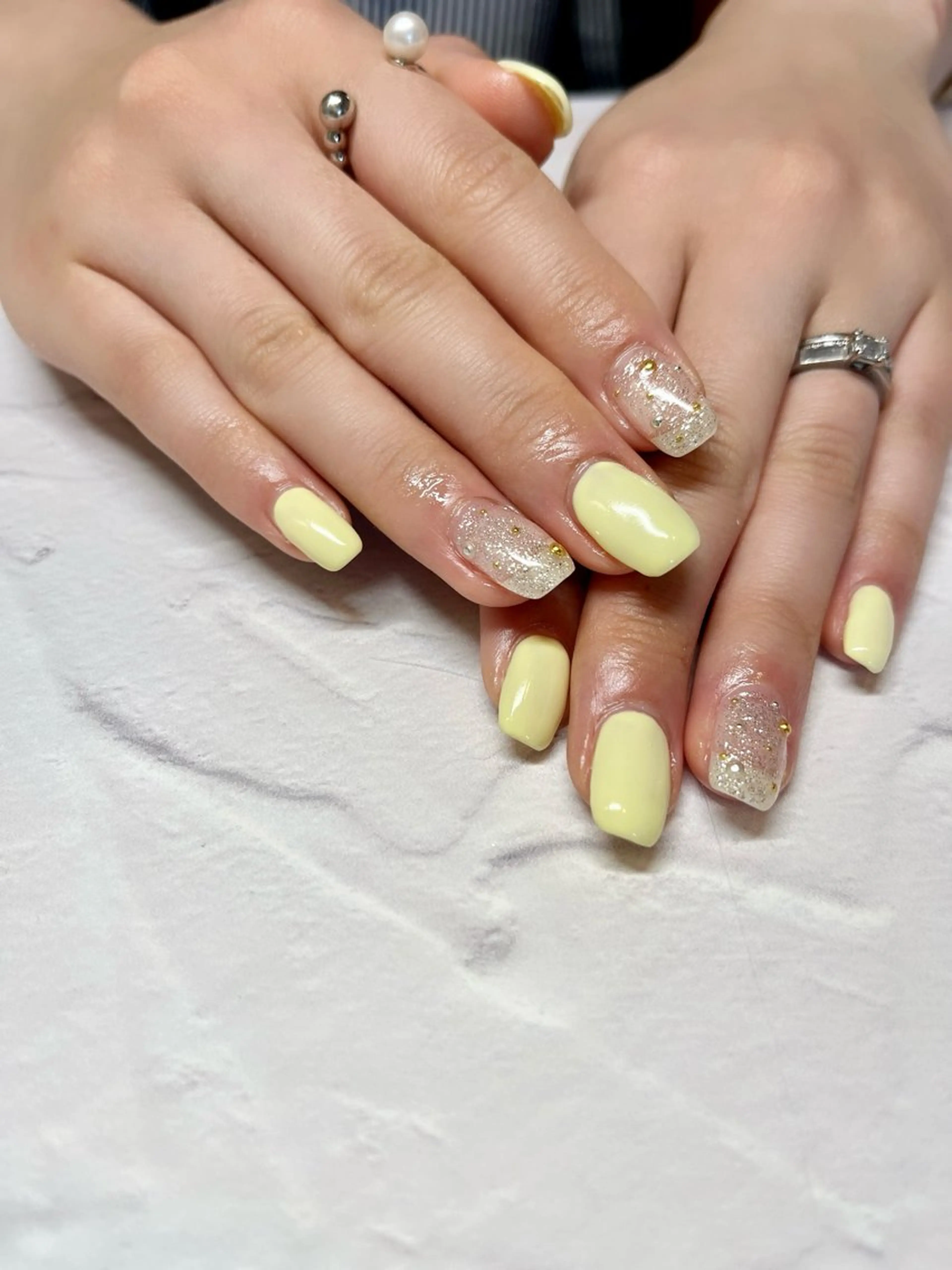 ネイル ハンドネイル li___nail 31のネイルデザイン