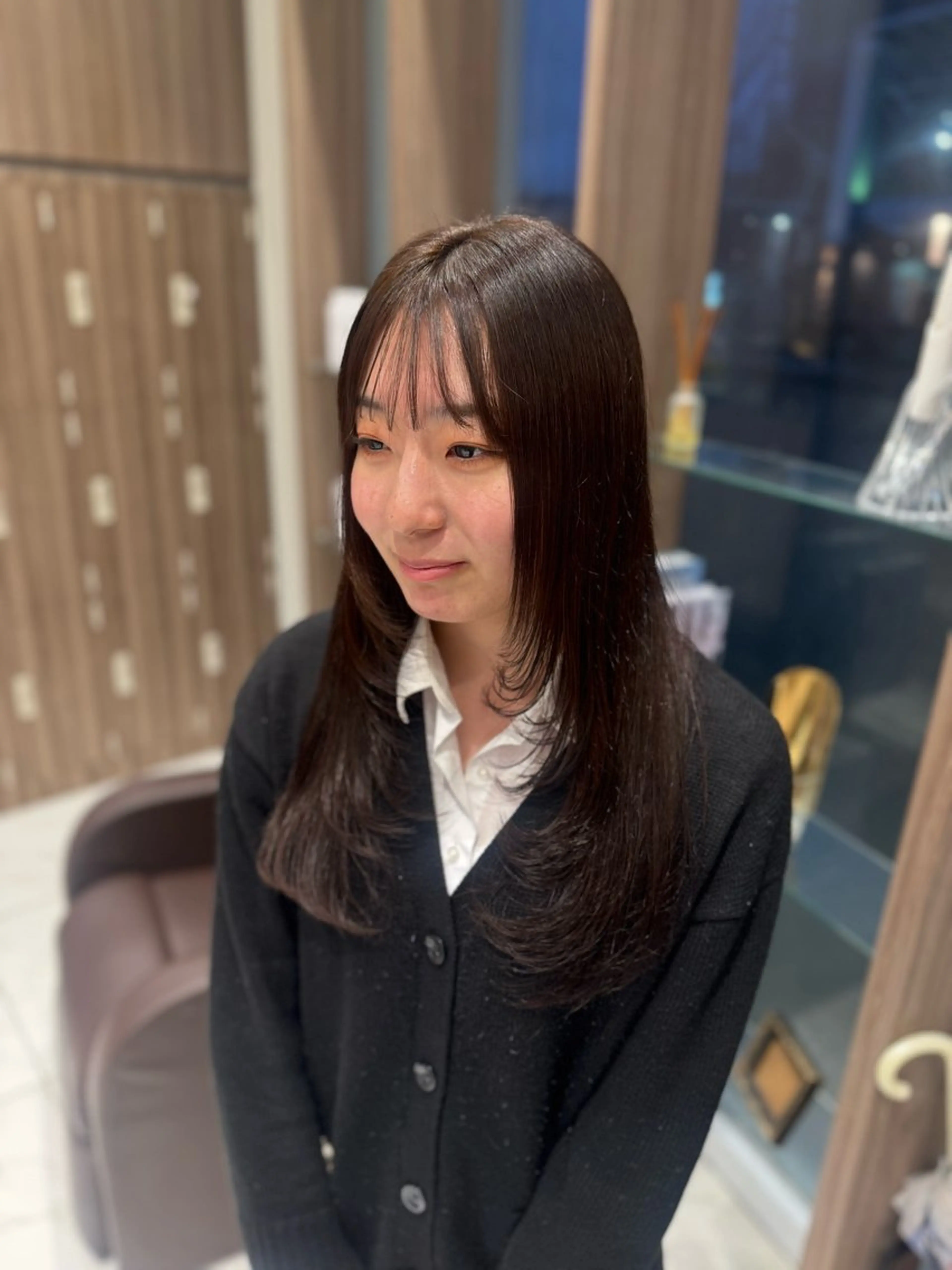 ロング カラー ベージュカラー ブリーチ ブリーチなしカラー 顔周りカット レイヤーカット カット ヘアカラー 🕯コバ/レイヤー/ 美髪縮毛🕯のヘアスタイル