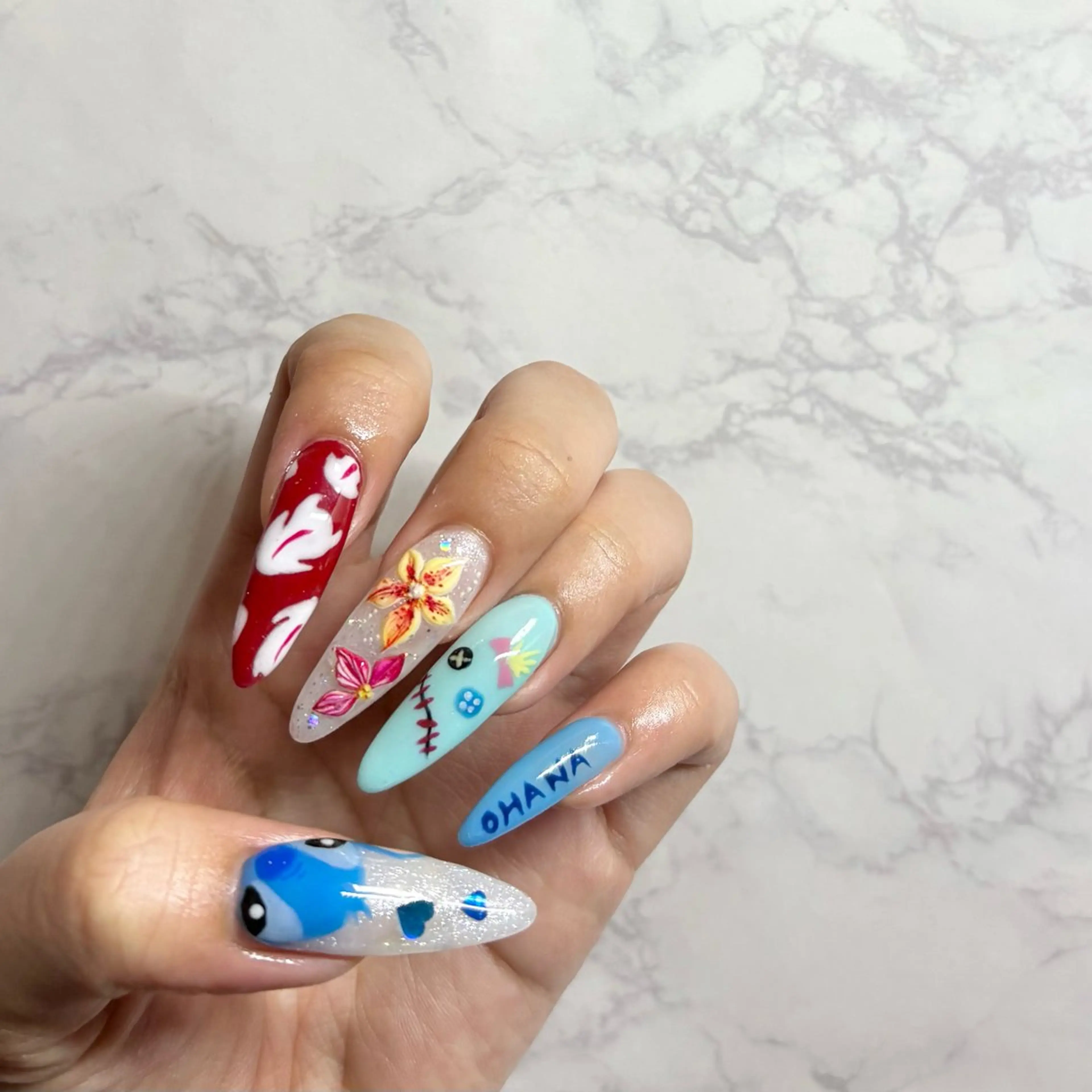 ネイル FELICE ﾌｪﾘｰﾁｪのネイルデザイン