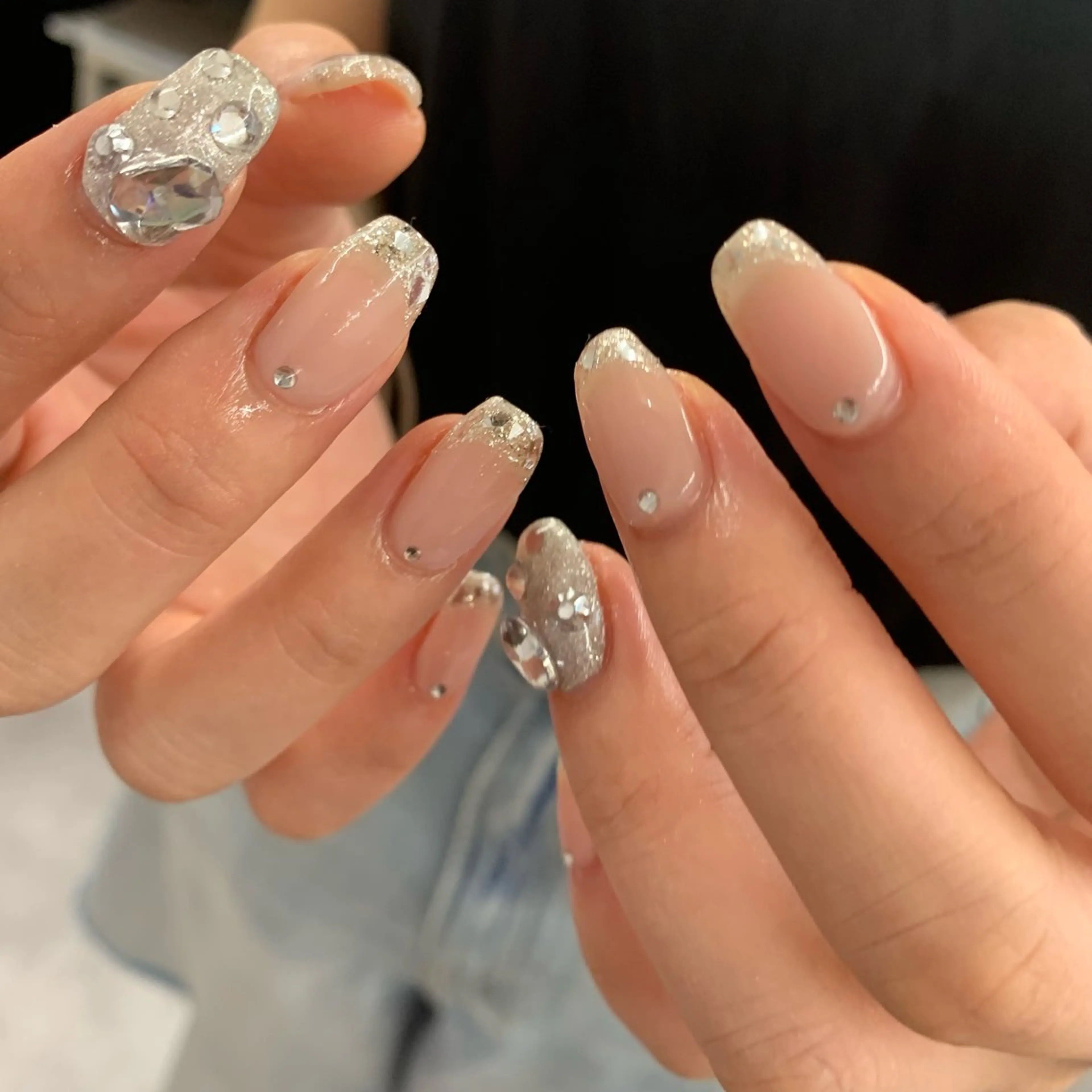 ネイル フレンチネイル ガラスフレンチ マキノ ユイのネイルデザイン