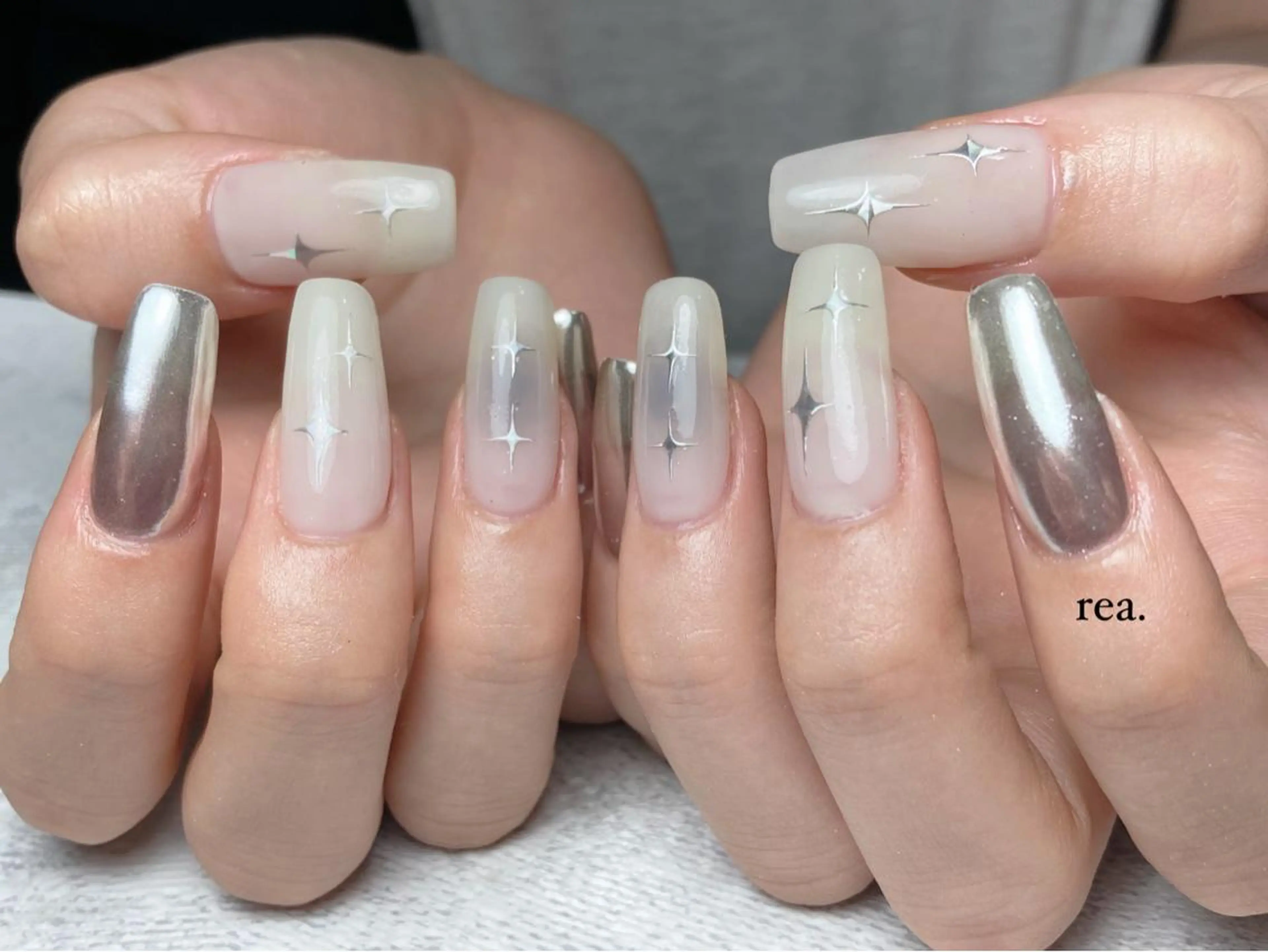 ネイル ハンドネイル フットネイル rea .のネイルデザイン