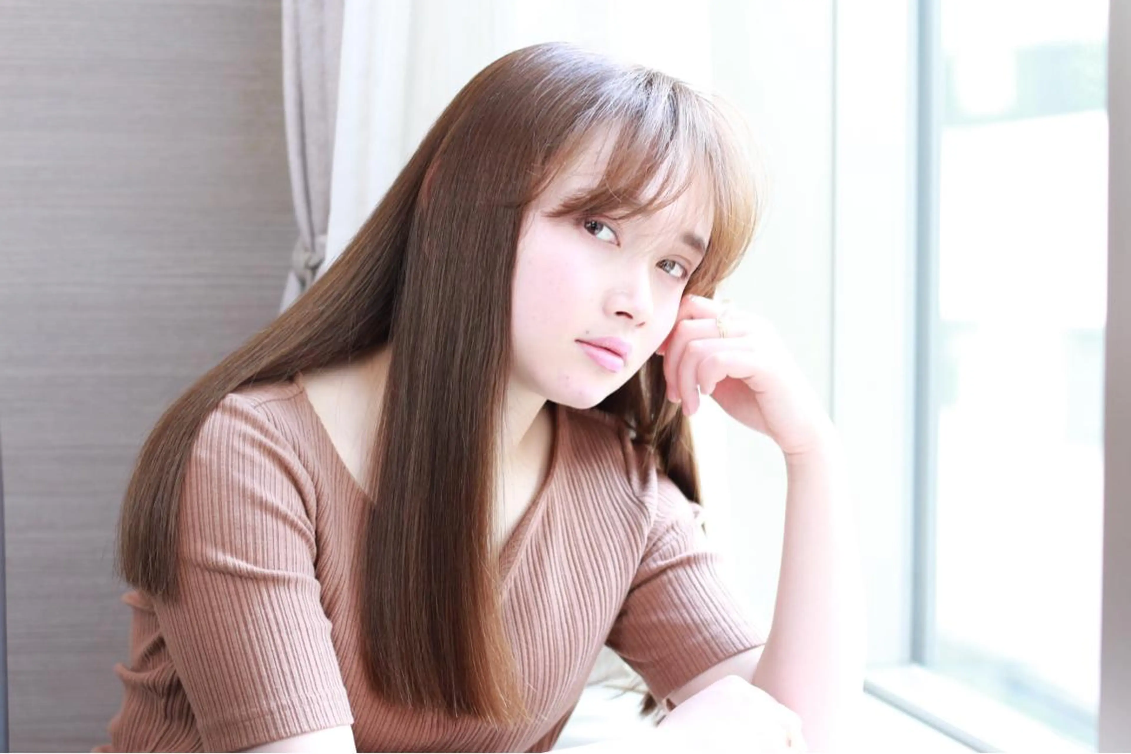 ロング カラー カット 縮毛矯正 💙美髪救世主💙 関華蓮のヘアスタイル