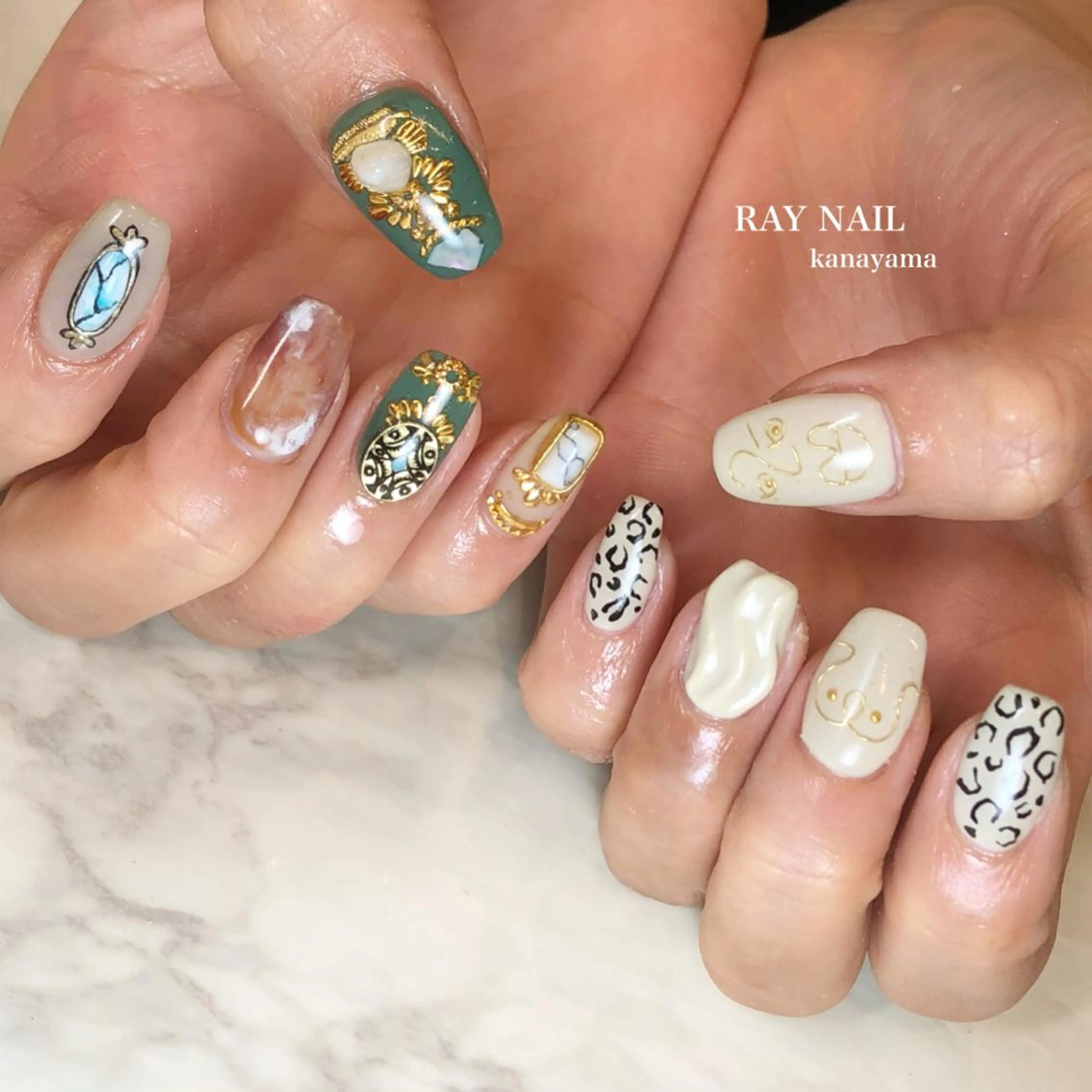 ネイル Arowa 伊田のネイルデザイン