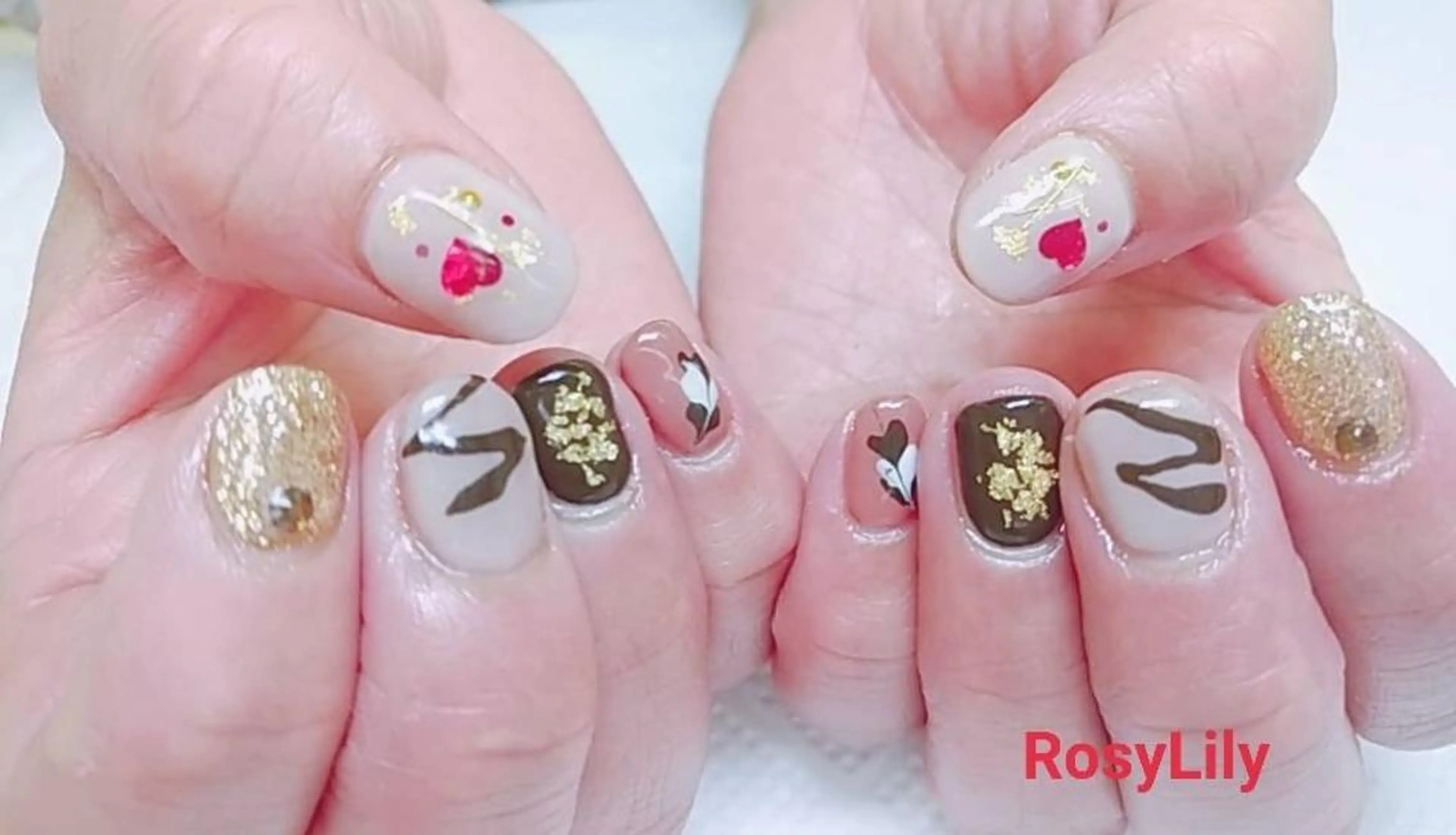 ネイル バレンタイン ハンドネイル ハンドケア プライベートサロン Rosy Lilyのネイルデザイン