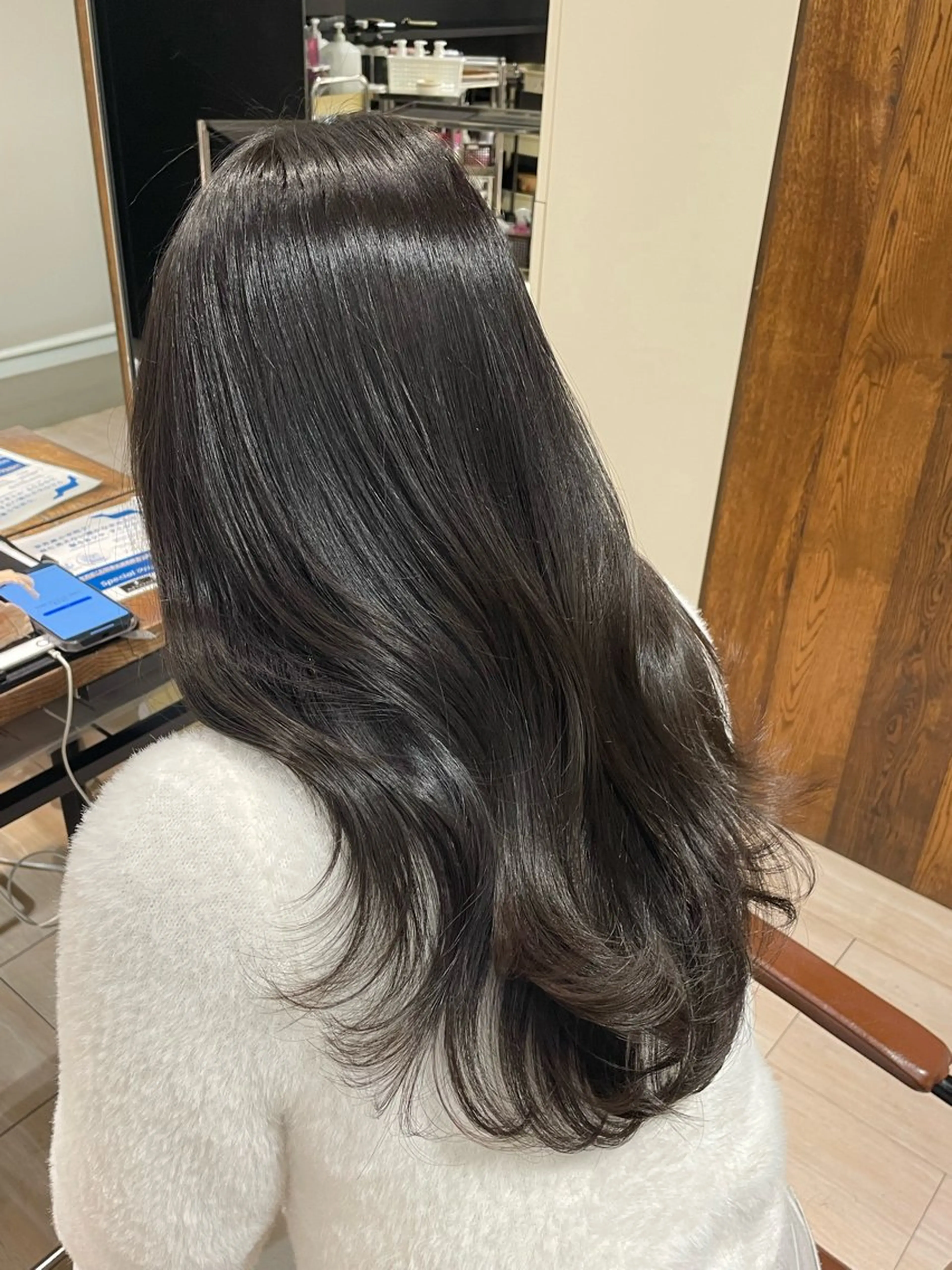 ロング 失敗しない顔まわり× 小顔補正レイヤー難波のヘアスタイル