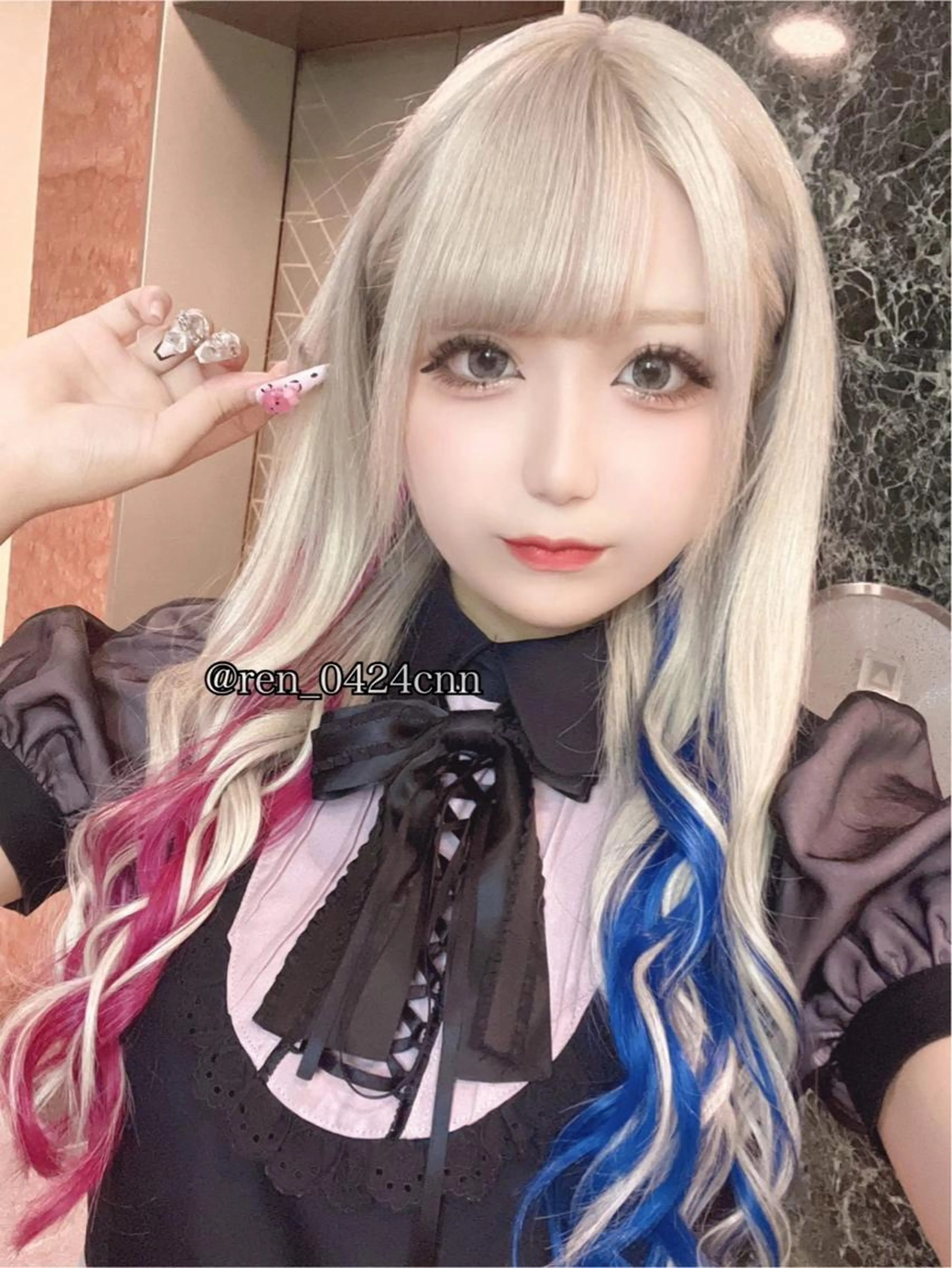 【💋満足感Ｎｏ．1💋】❤︎艶カラー＋最高級人毛シールエクステ100本まで付け放題＋内部補修トリートメント 本数調整可の写真