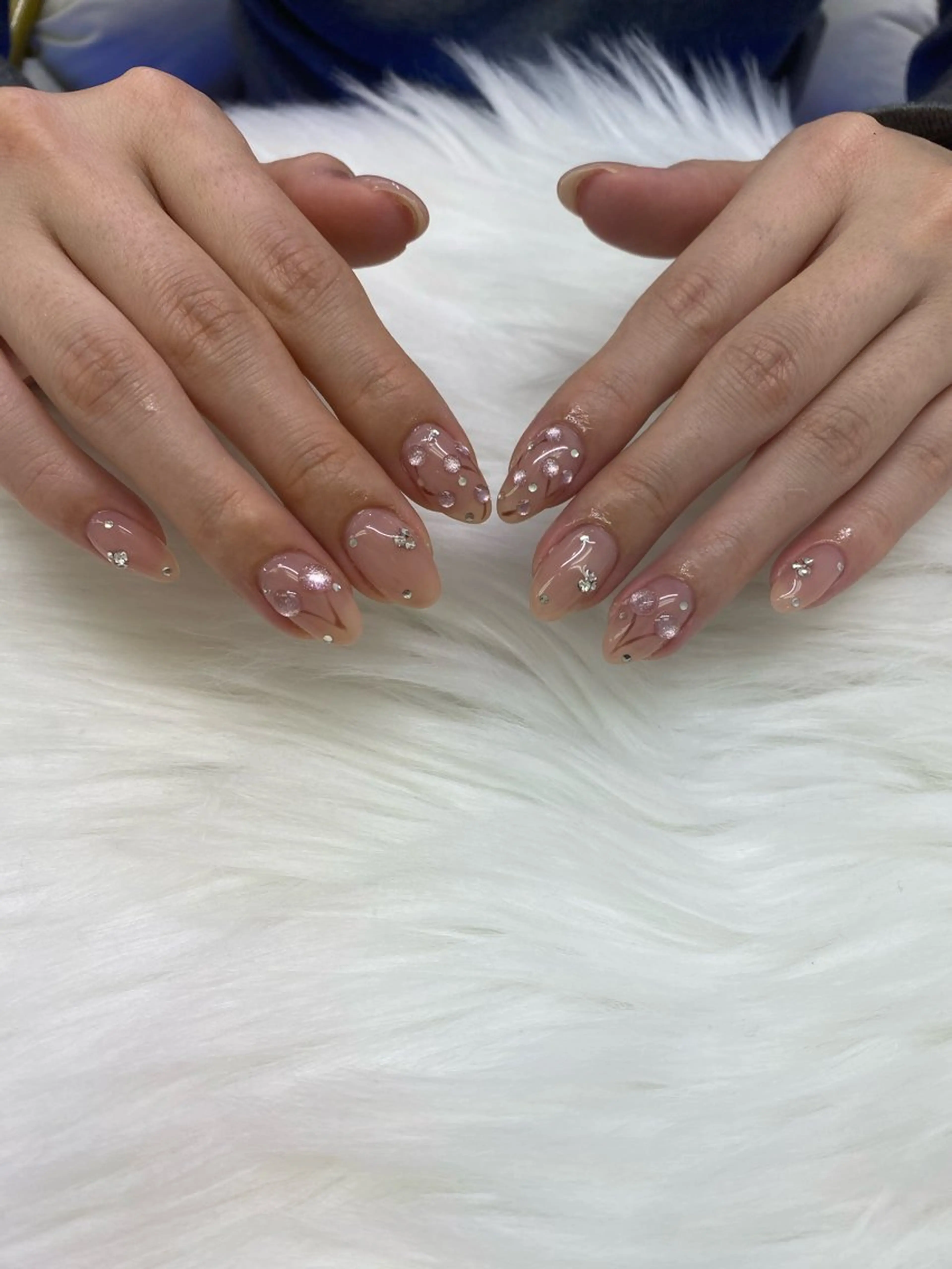 ネイル アートネイル キラキラネイル ぷっくりネイル ワンホンネイル ハンドネイル nailsalon enjuのネイルデザイン