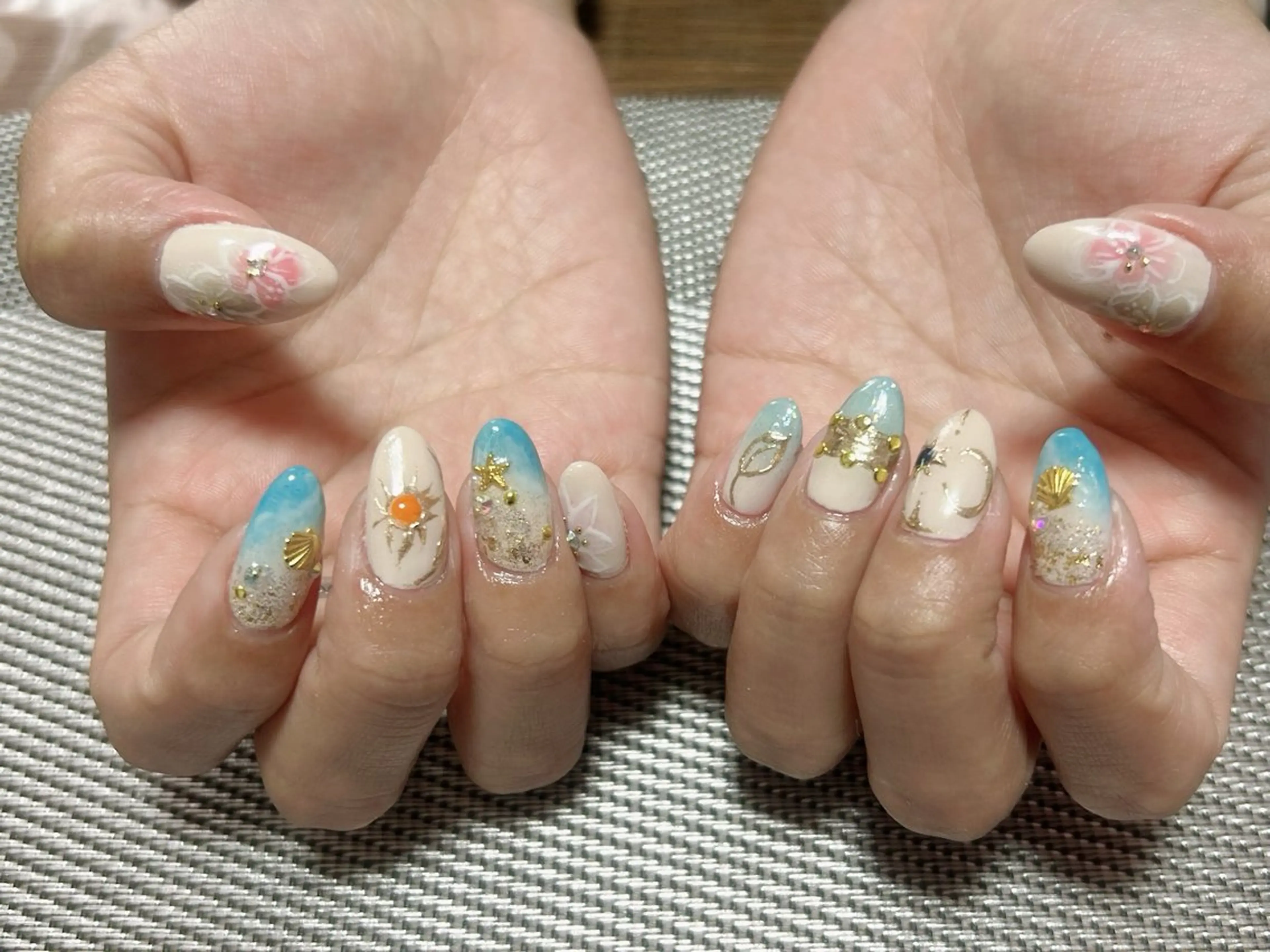 ネイル ハンドネイル i nailのネイルデザイン