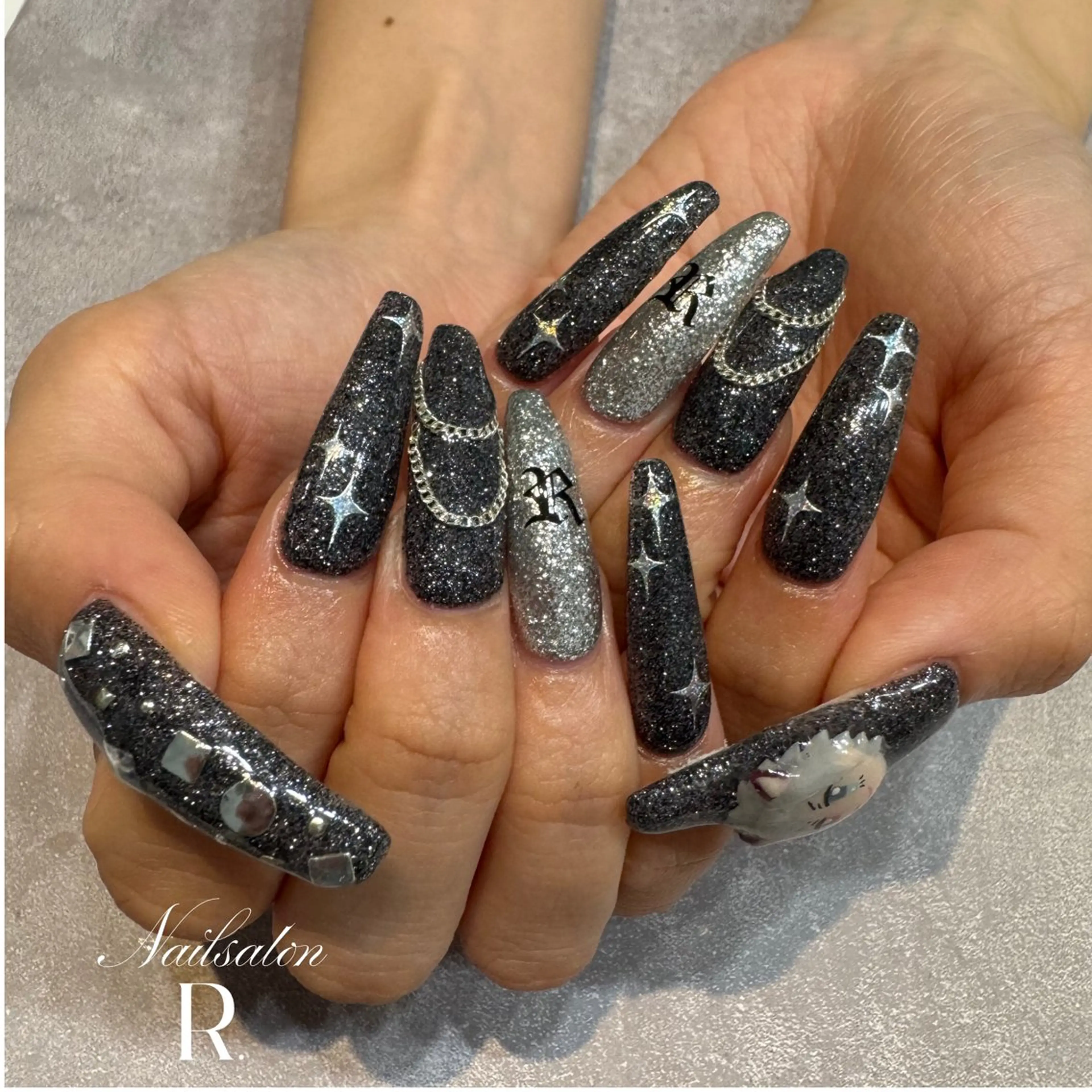 ネイル ハンドネイル Nailsalon r.のネイルデザイン