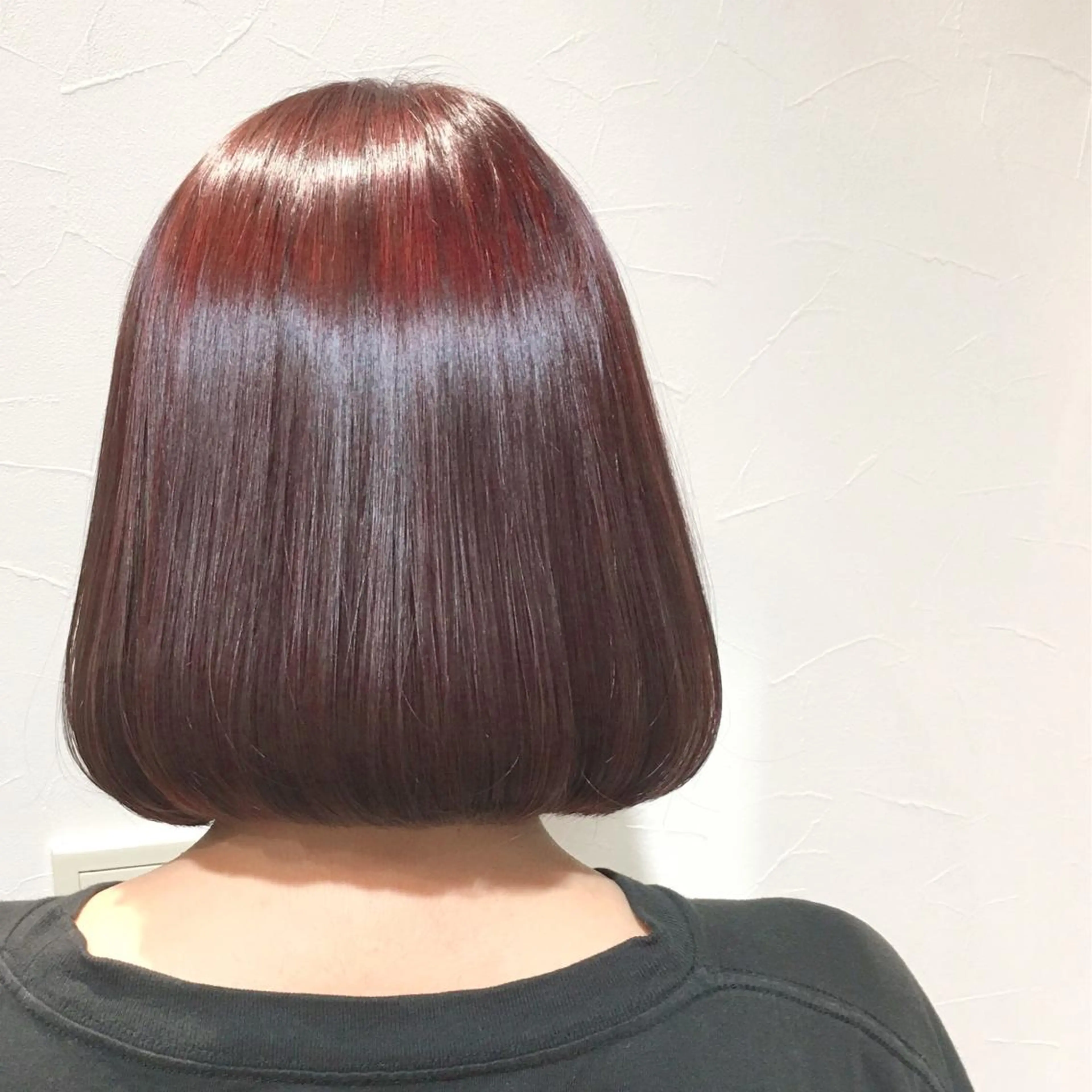ショート カラー ヘアアレンジ ブリーチ ブリーチなしカラー レッドカラー タンバルモリ As hair所属・柔らか垢抜けｶﾗｰと ｶｯﾄ🫧ASUKAのヘアスタイル