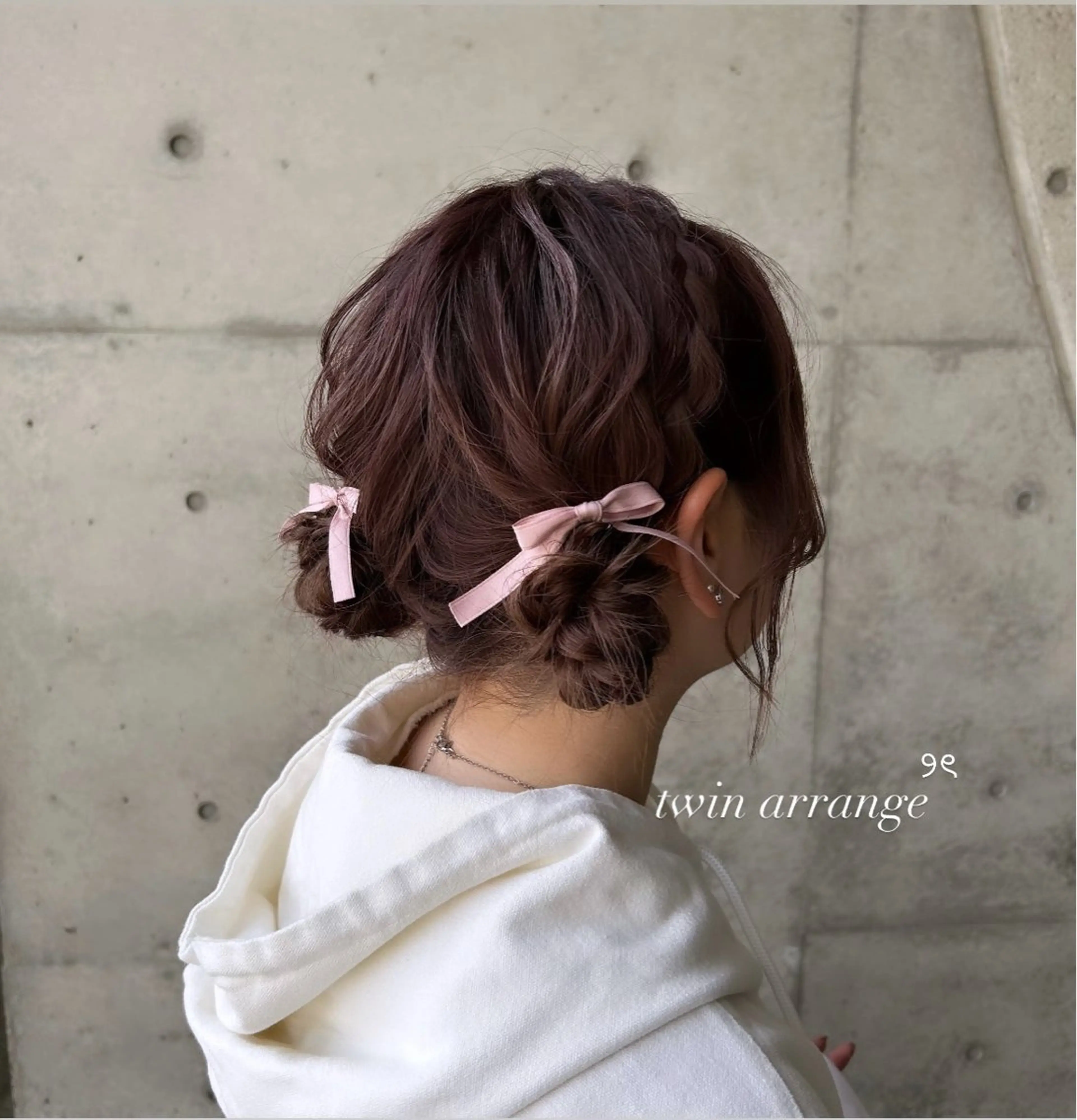 セミロング ヘアアレンジ fosta 女性専用サロン所属・moe🎀 透明感♡似合わせのヘアスタイル