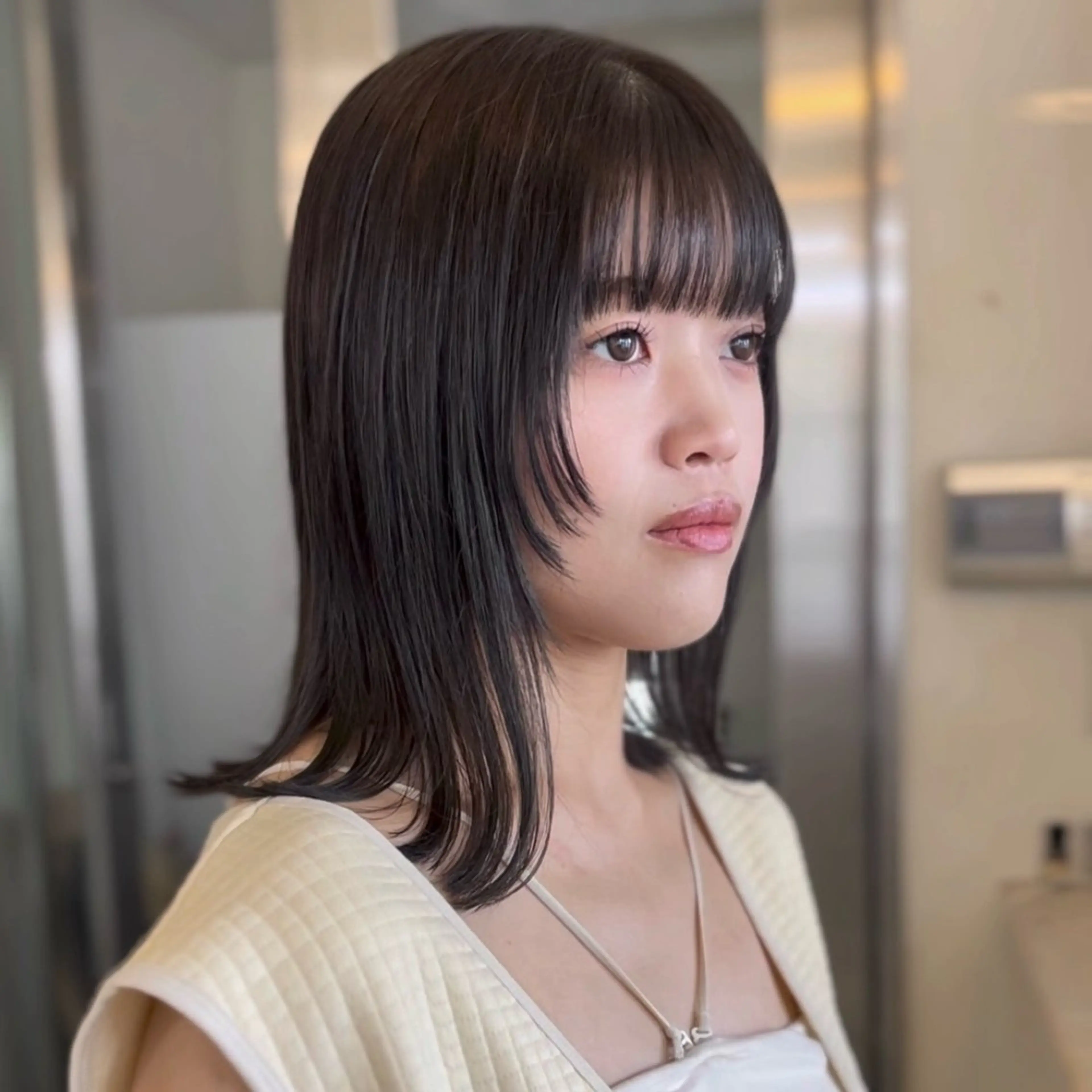 ミディアム カラー 顔まわりレイヤー レイヤーカット カット トリートメント Yurika🕯️ 透明感カラー/ボブのヘアスタイル