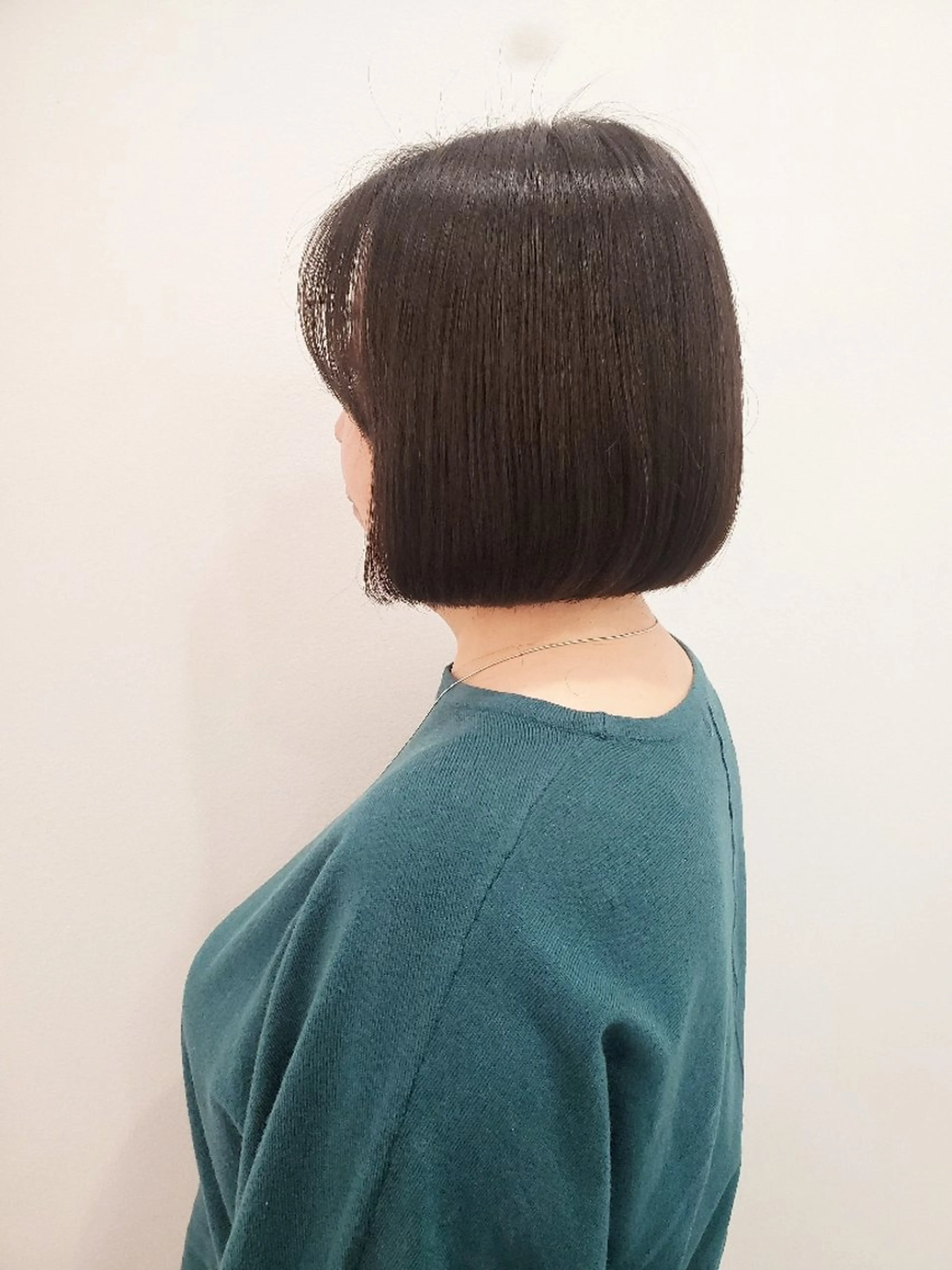 ショート カラー カット ヘアカラー トリートメント ヘッドスパ 齋藤 愛美のヘアスタイル