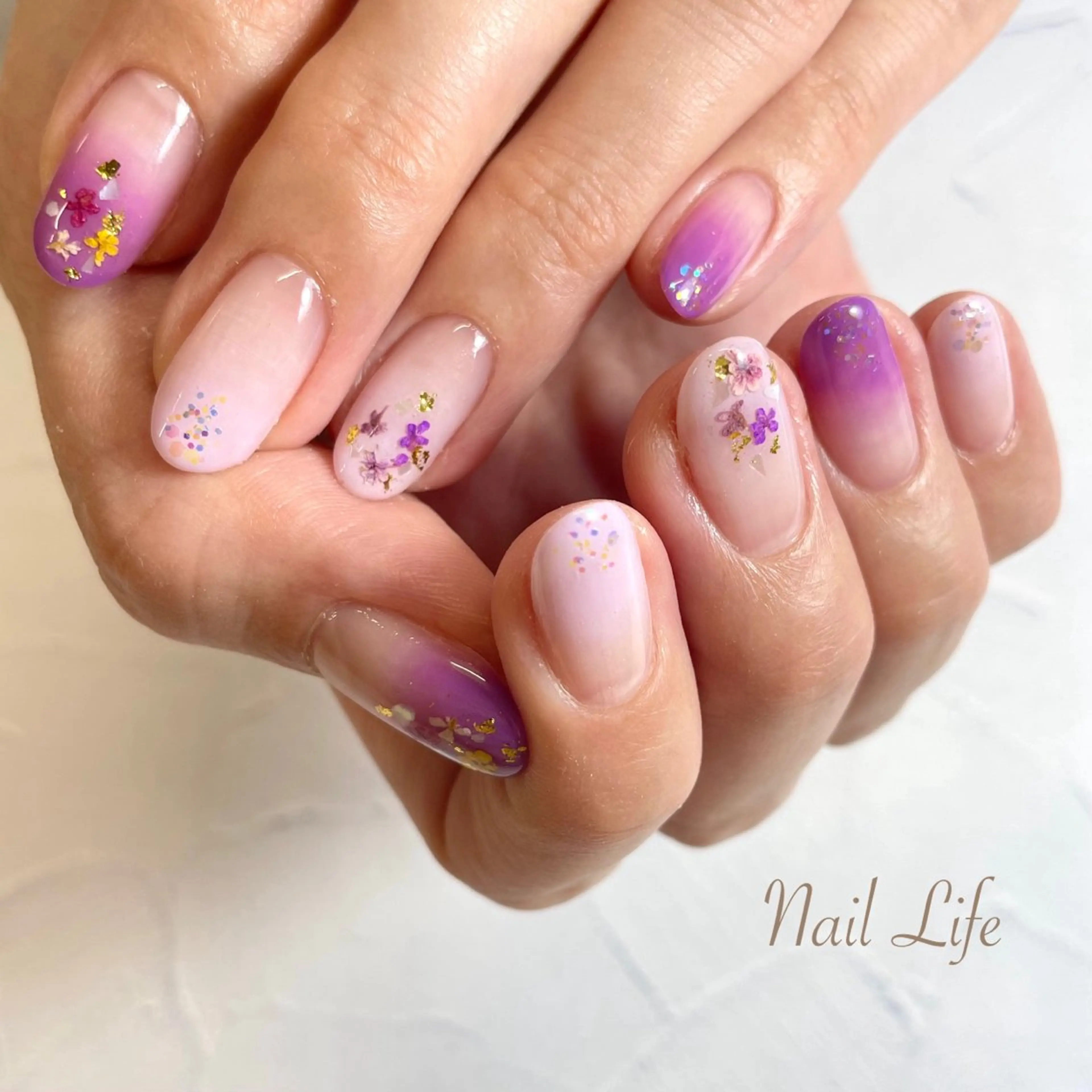 ネイル フラワーネイル パープル 大嶋 めぐみのネイルデザイン