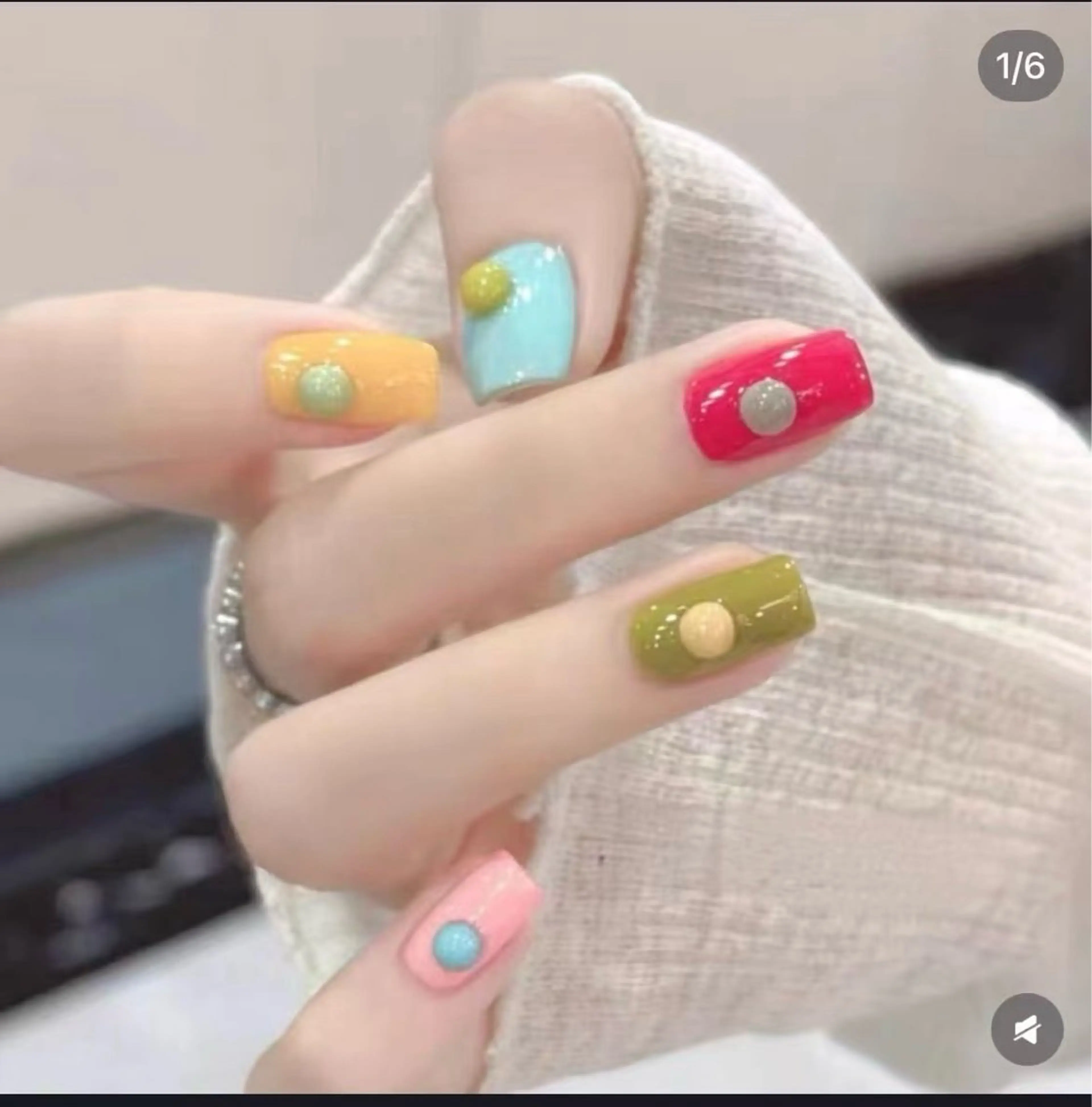 ネイル 青島 由香のネイルデザイン