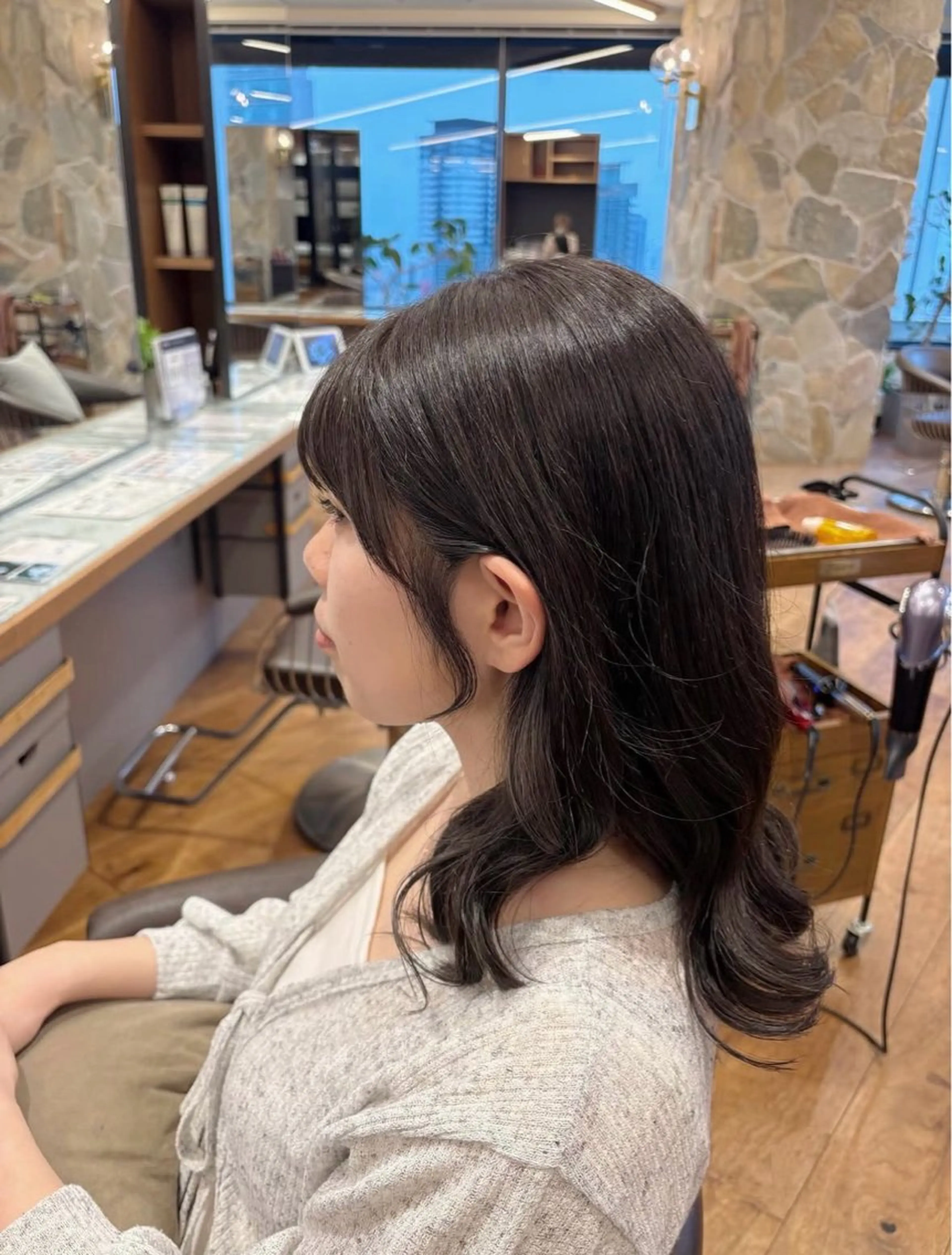 セミロング チョコレートブラウン 顔周りカット カット ヘアカラー トリートメント ヘアセット ほのか/梅田美容室/ カットモデル募集のヘアスタイル