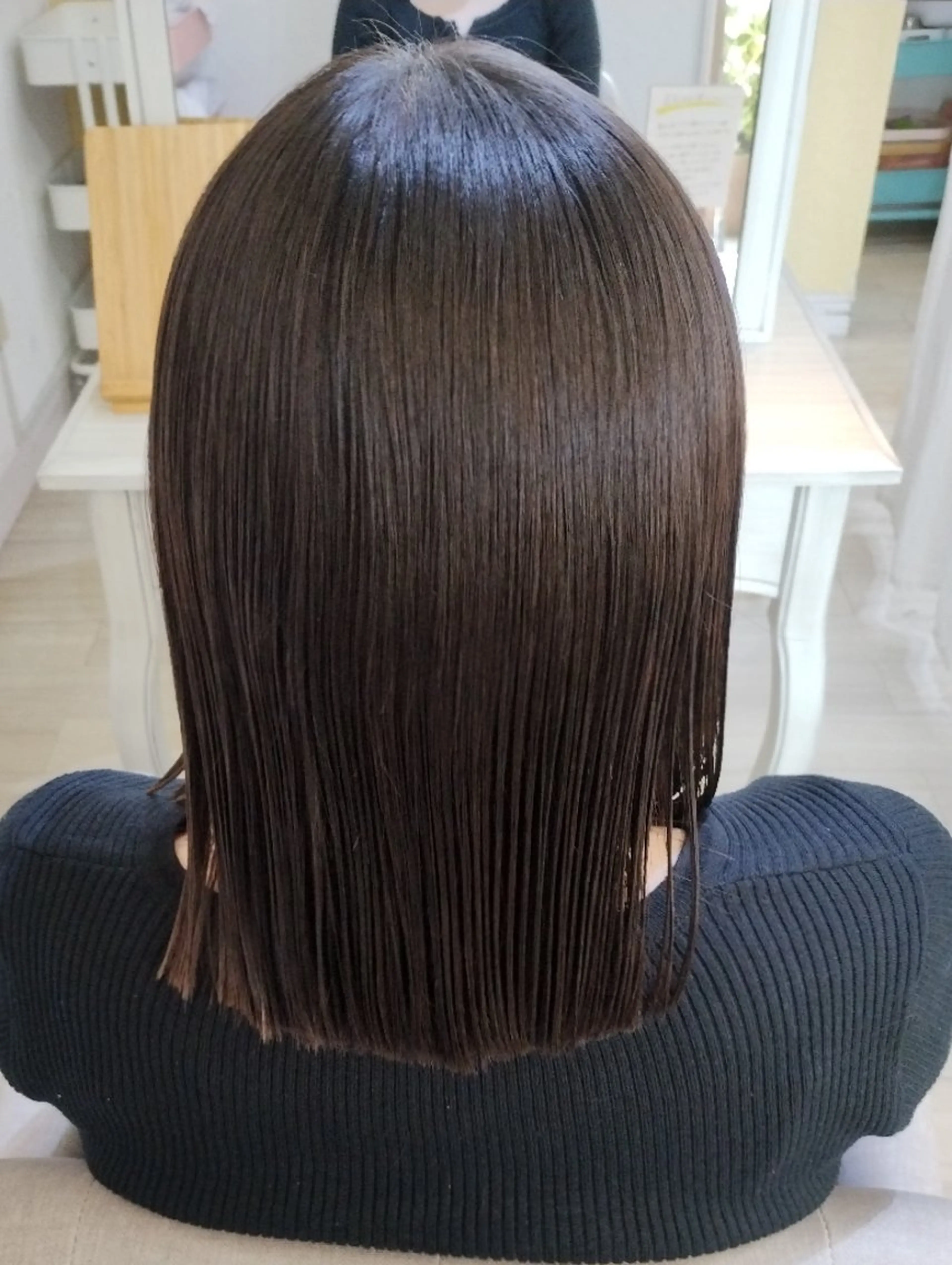 ミディアム amiu/カラー/ス パ🐰土井志歩のヘアスタイル