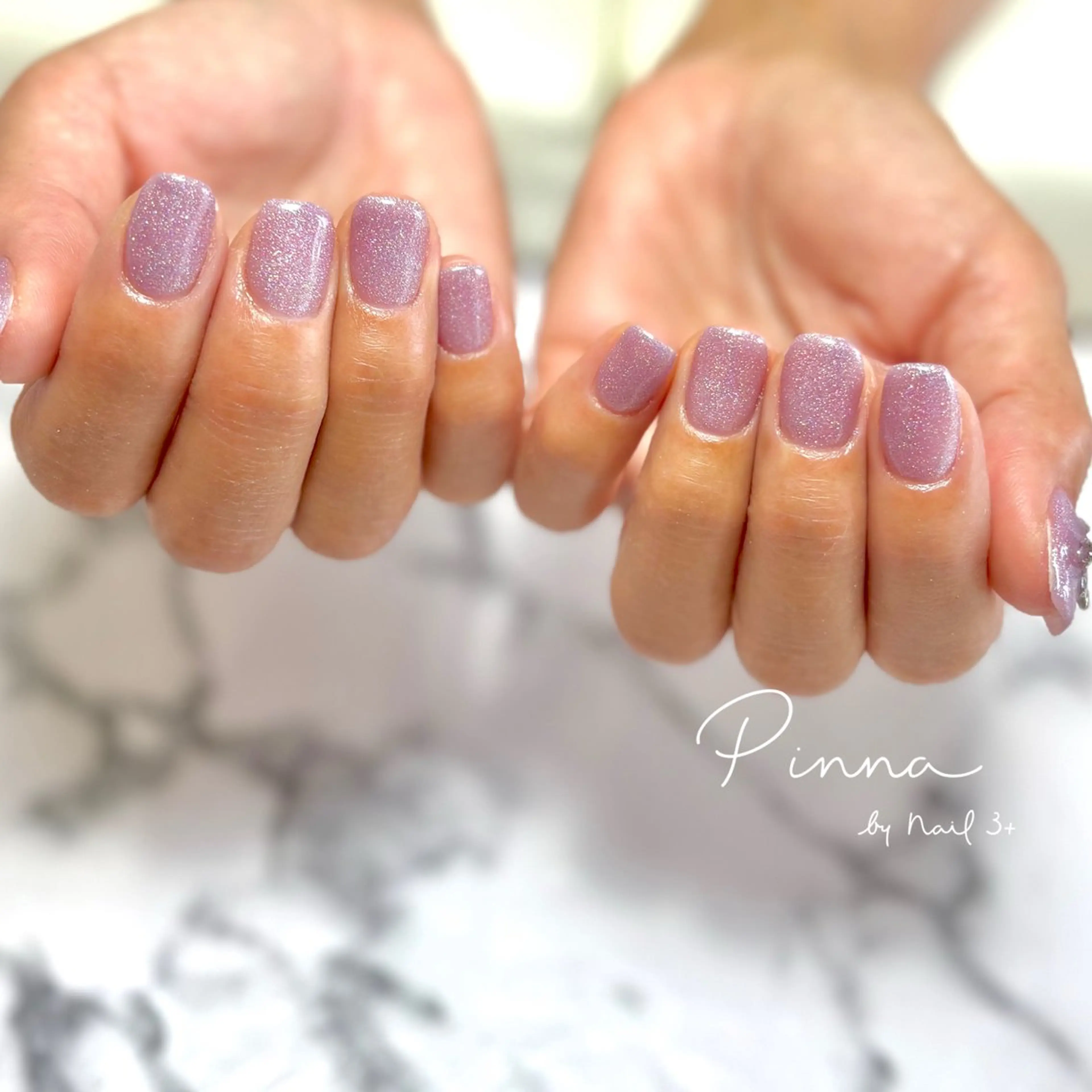 ネイル パープル Mayu 🌷🦋のネイルデザイン