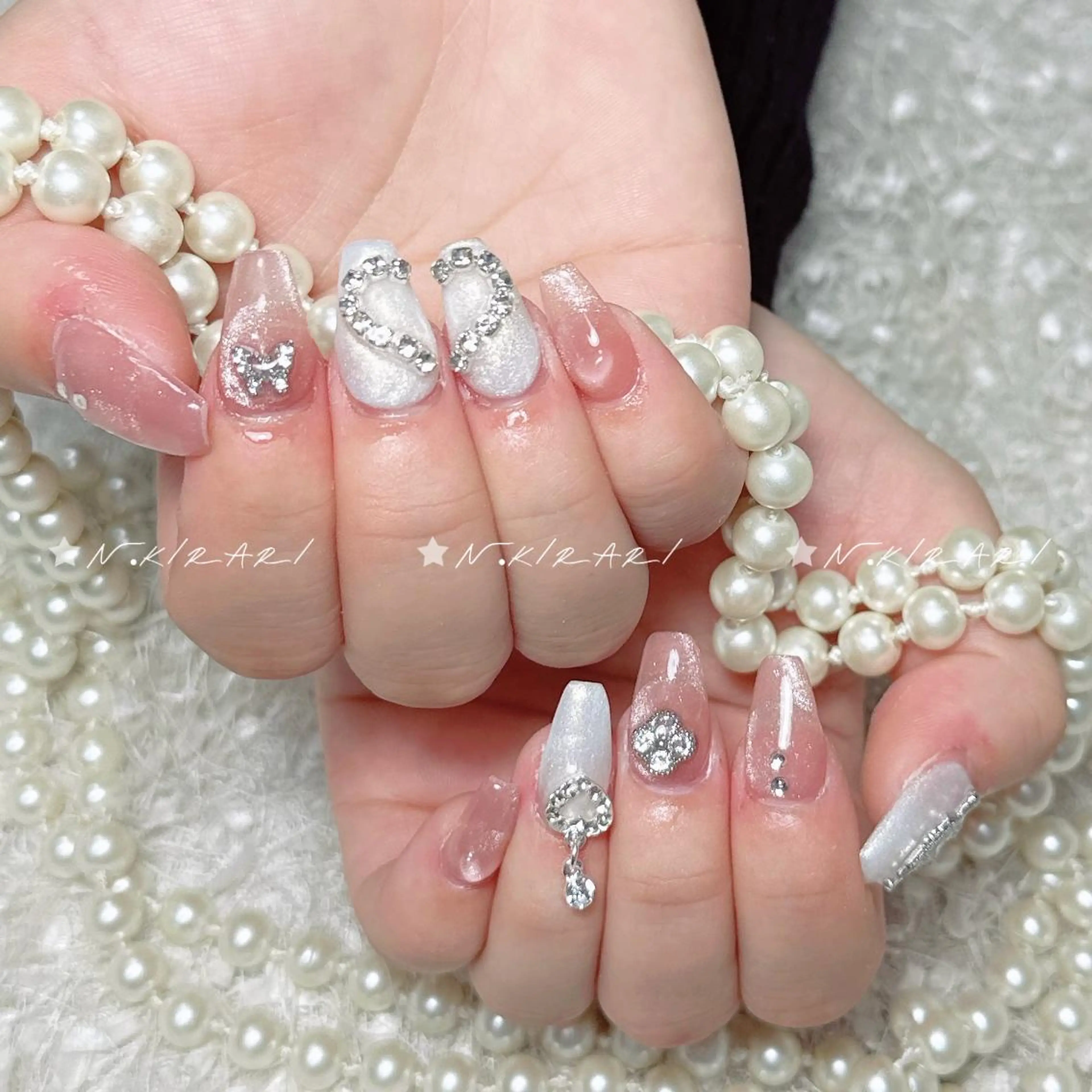 ネイル 🩷 Mio 🩷のネイルデザイン
