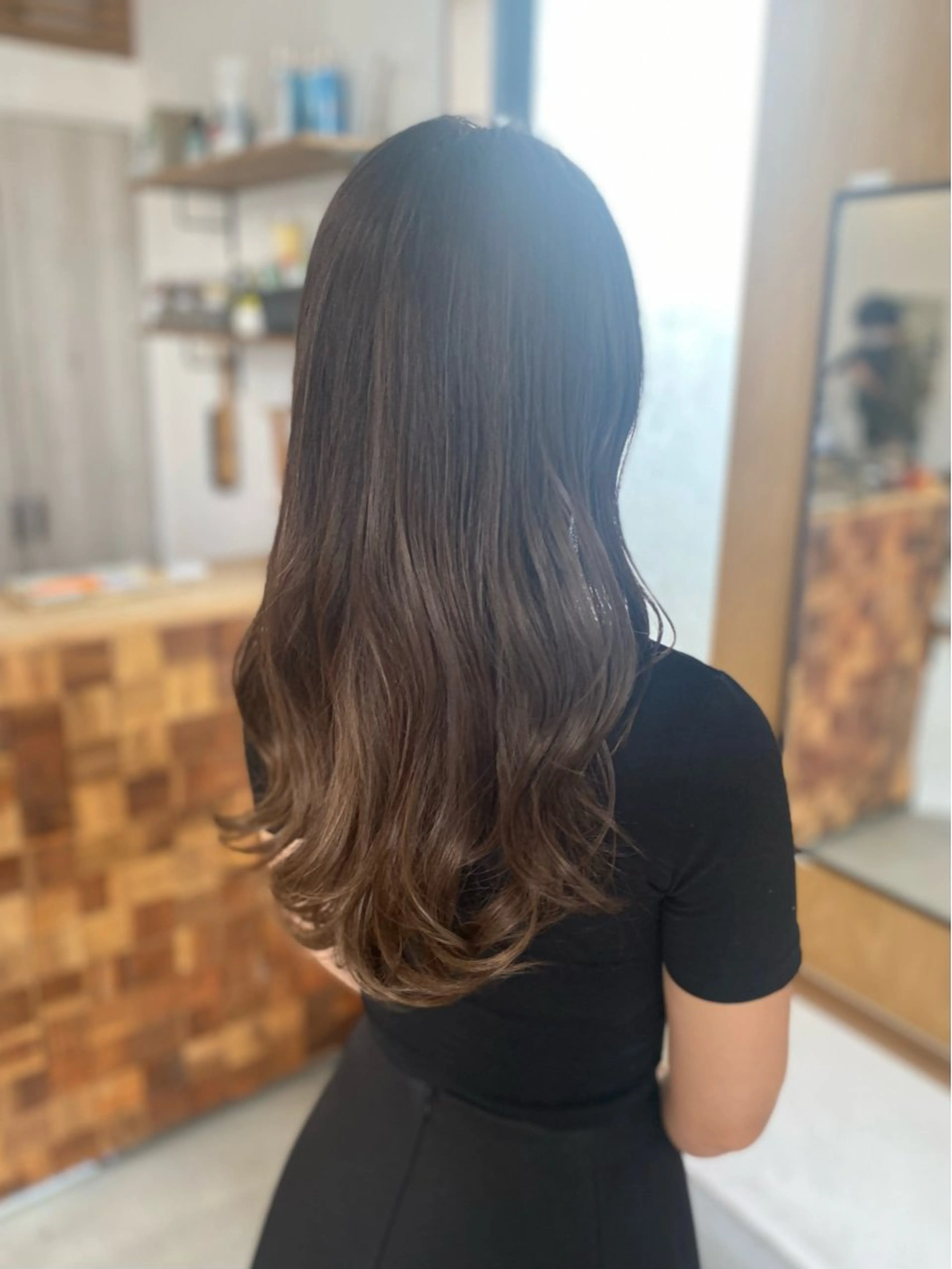 ロング カラー カット ヘアカラー 瀬尾 亜沙美のヘアスタイル