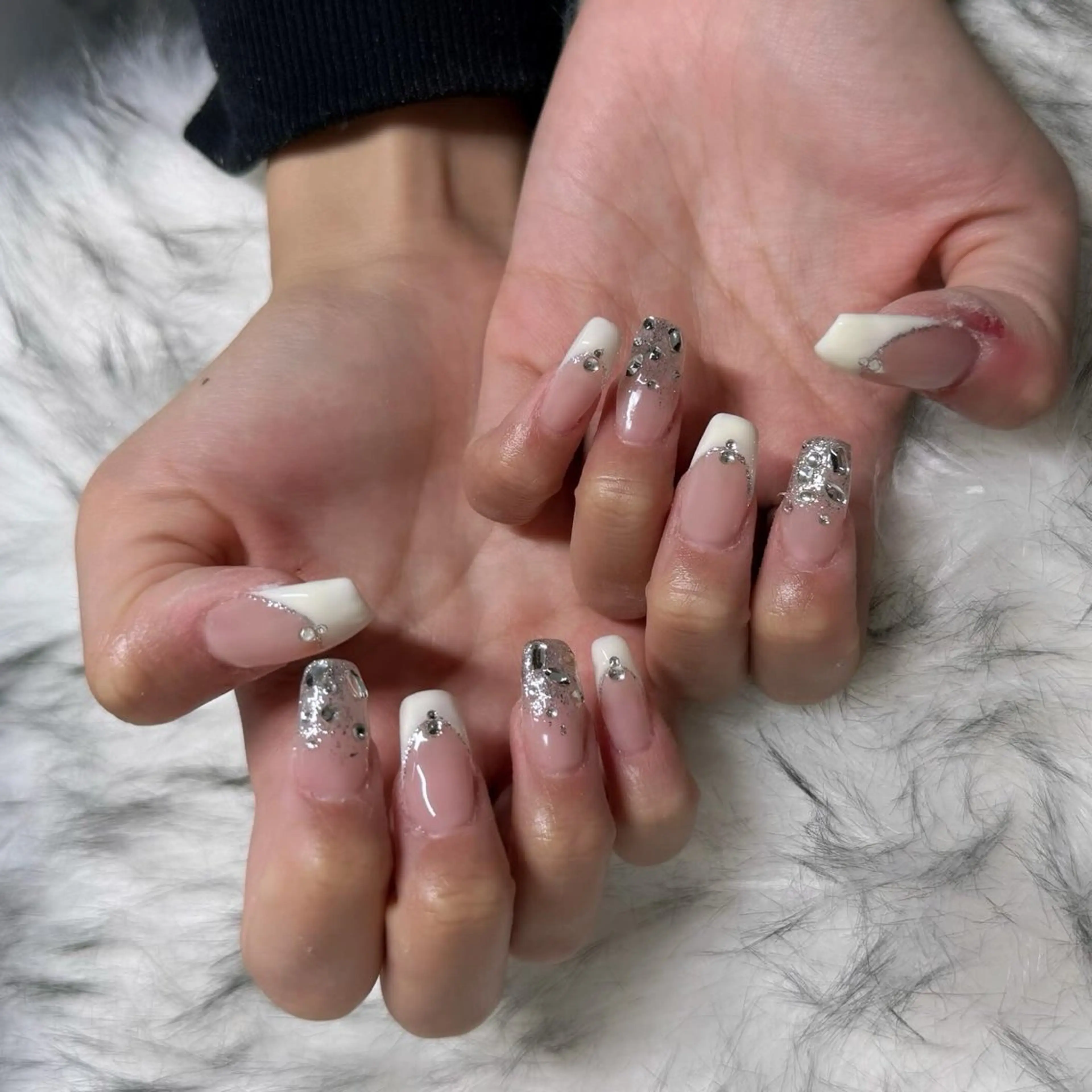 セミロング ハンドネイル mao .のネイルデザイン