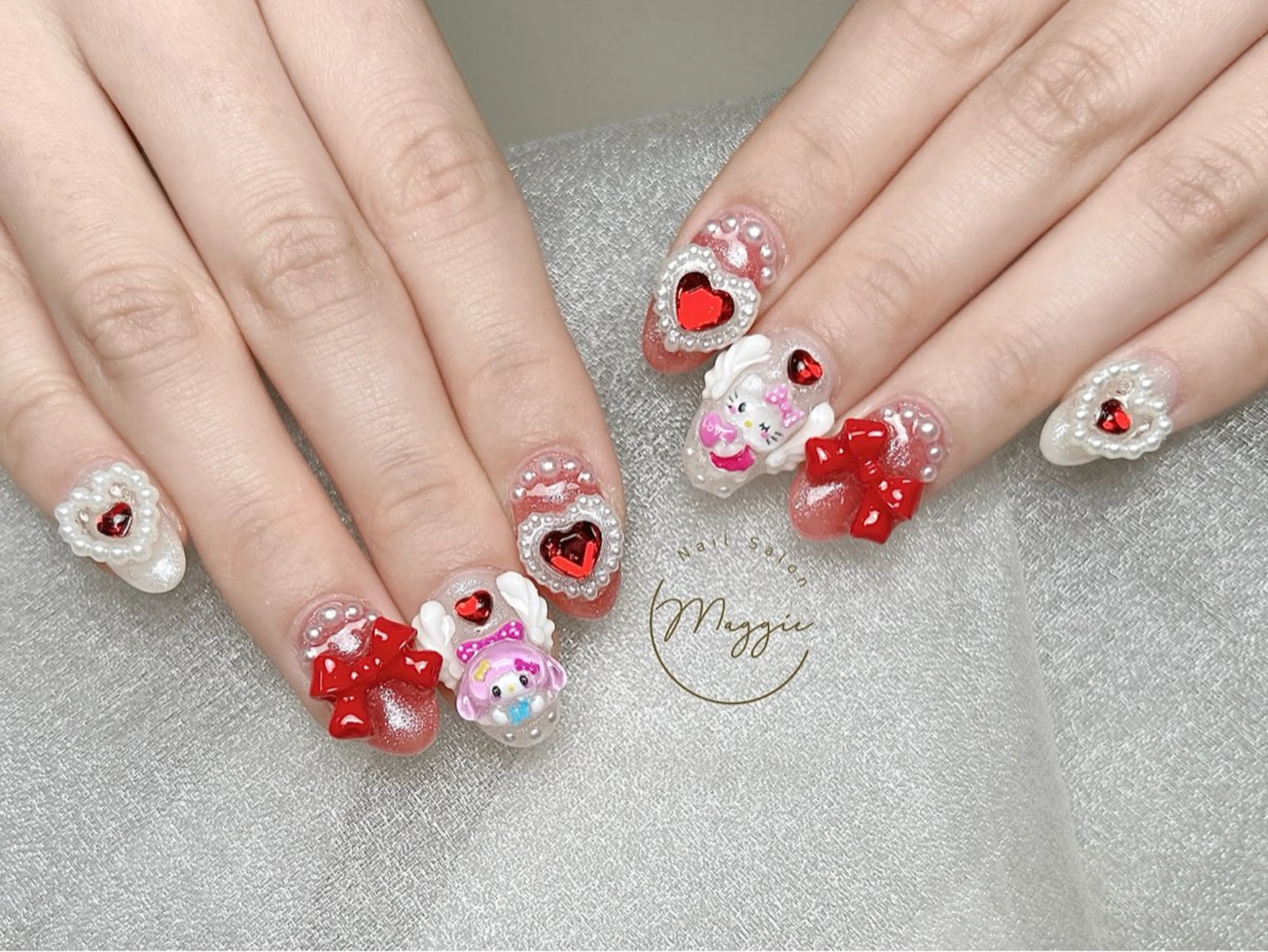 ネイル Maggie Nail🦩のネイルデザイン