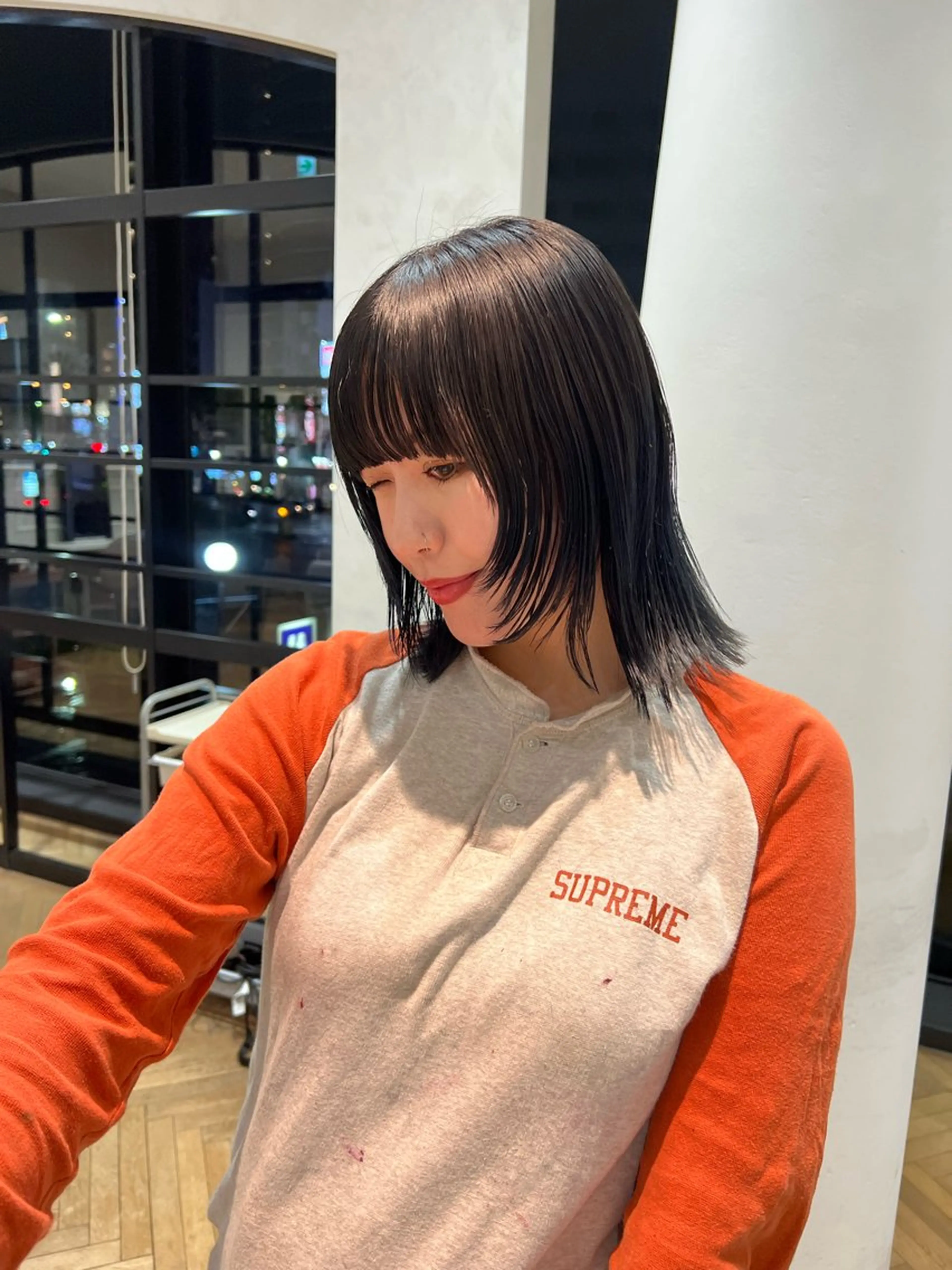 ミディアム カラー 黒髪 ブルーカラー ブルーブラック 似合わせ/レイヤー 💟SAEのヘアスタイル