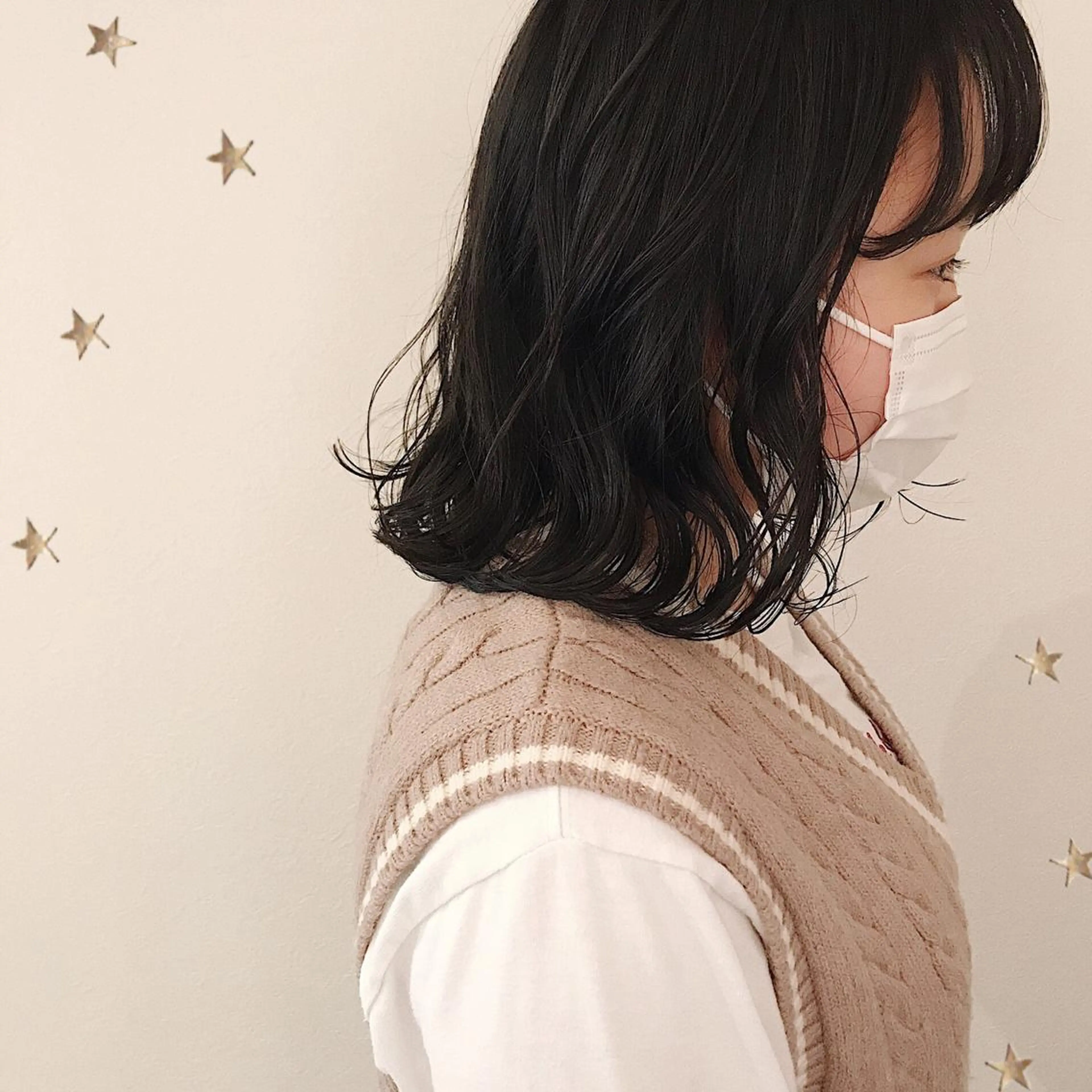 ミディアム カット 市川 千夏のヘアスタイル