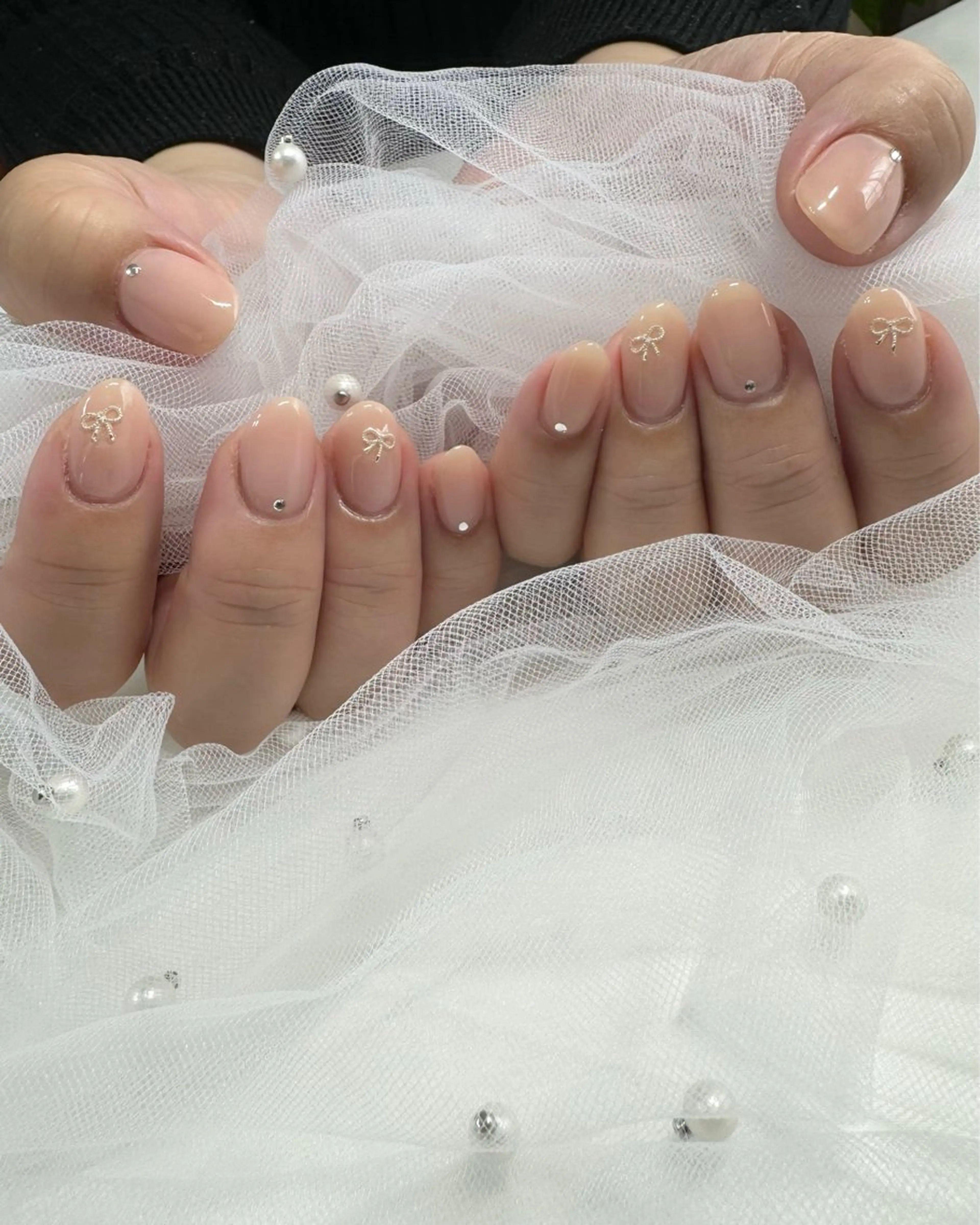 ネイル リボン 東 千夏のネイルデザイン