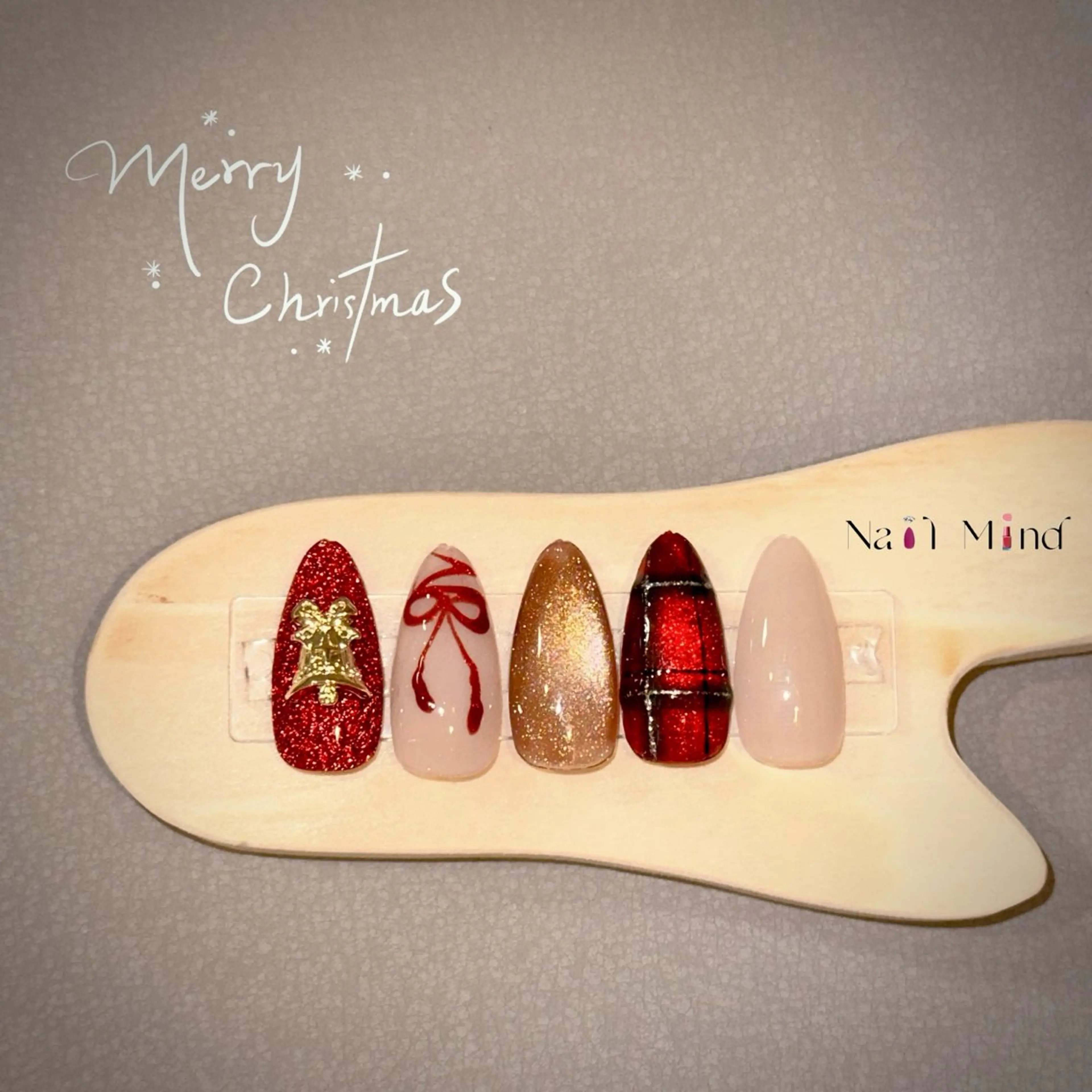 ネイル ラメ(グリッター) ハンドネイル Nail Mind (NaONail）のネイルデザイン