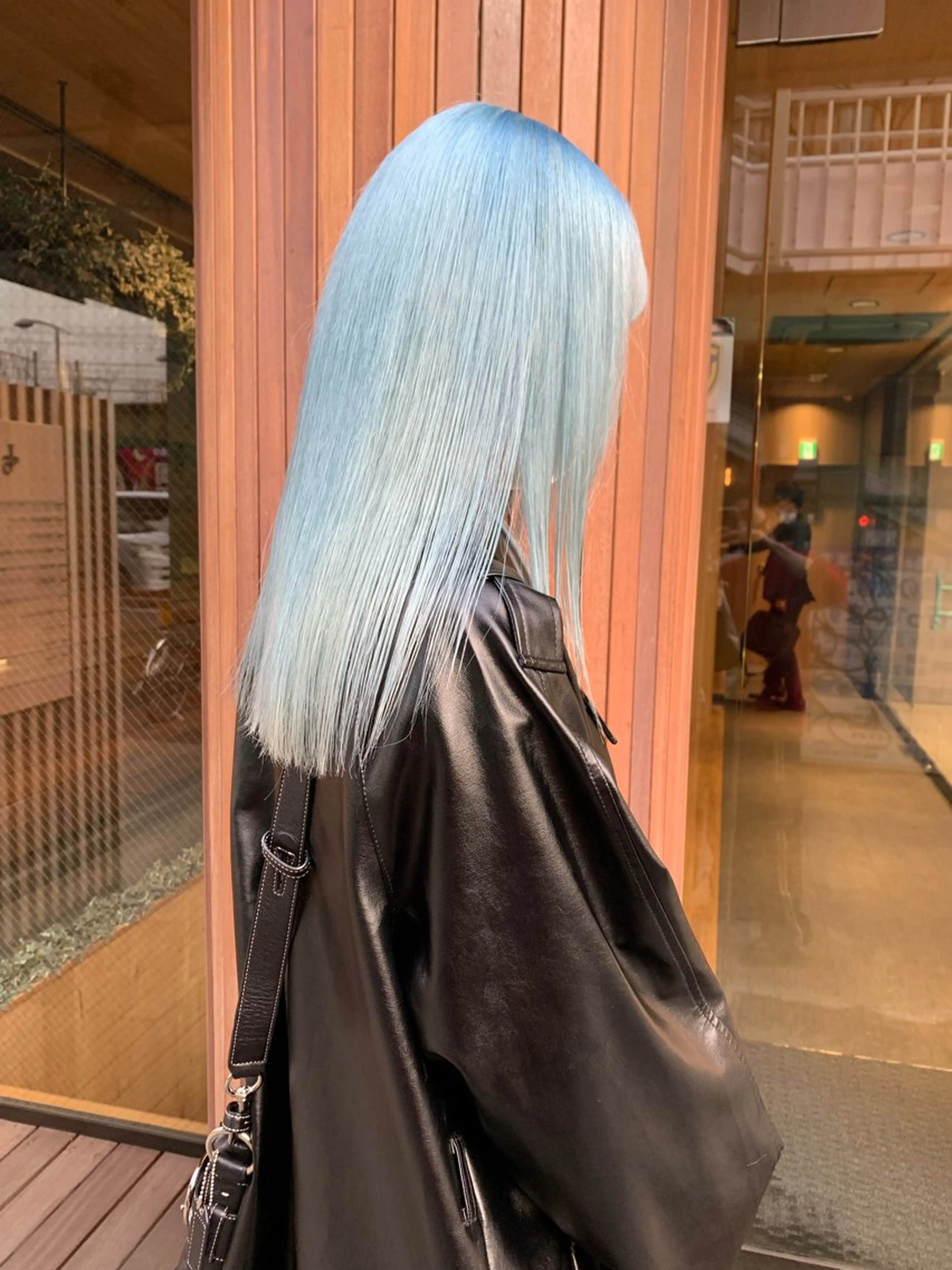 ロング カラー ベージュカラー ブリーチ ブロンド ケアブリーチ グレージュ ヒロミ/ミルクティー /ブロンド/ピンクのヘアスタイル