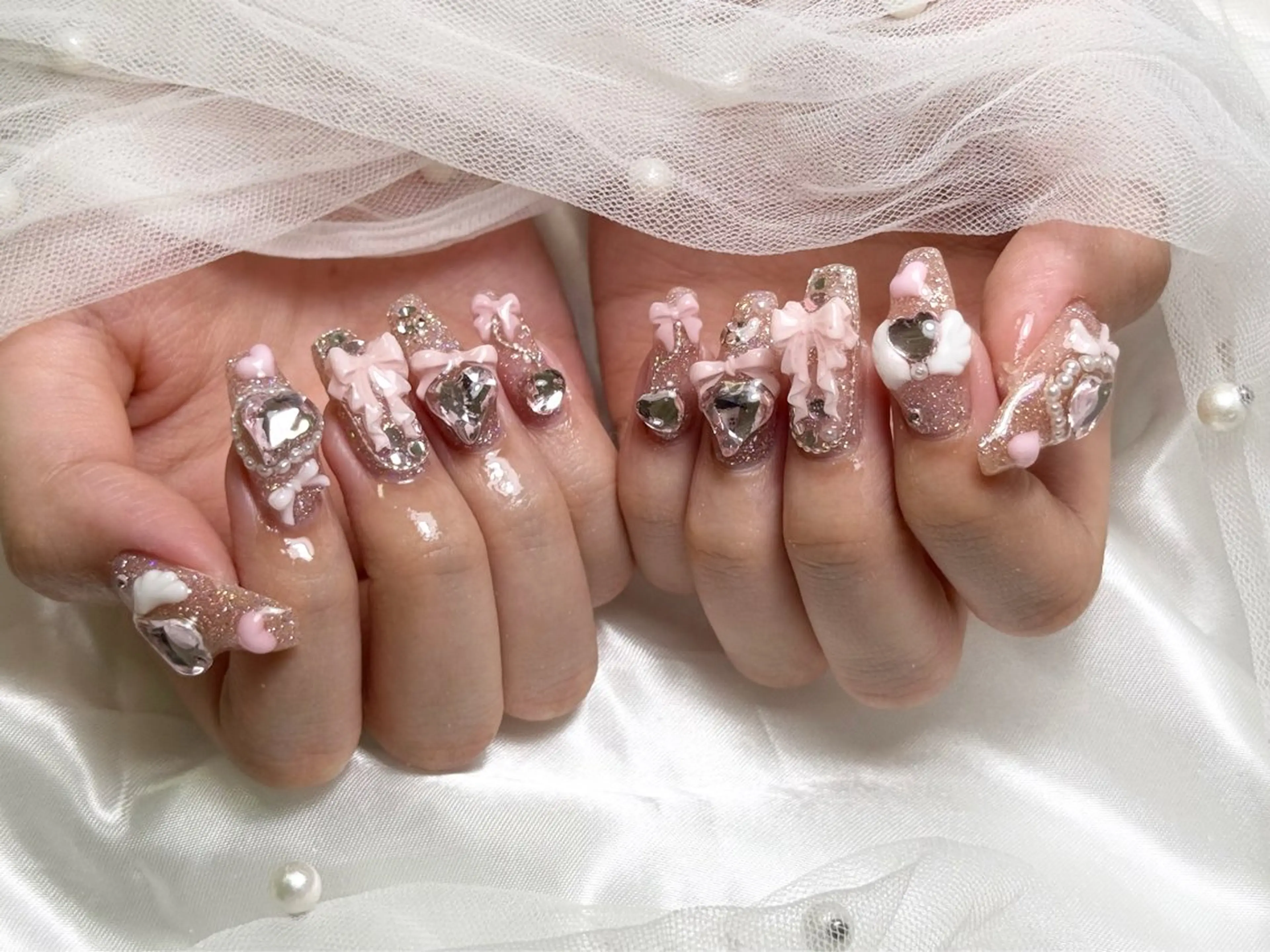 ネイル ハンドネイル Roi〈ロワ〉 Minakoのネイルデザイン