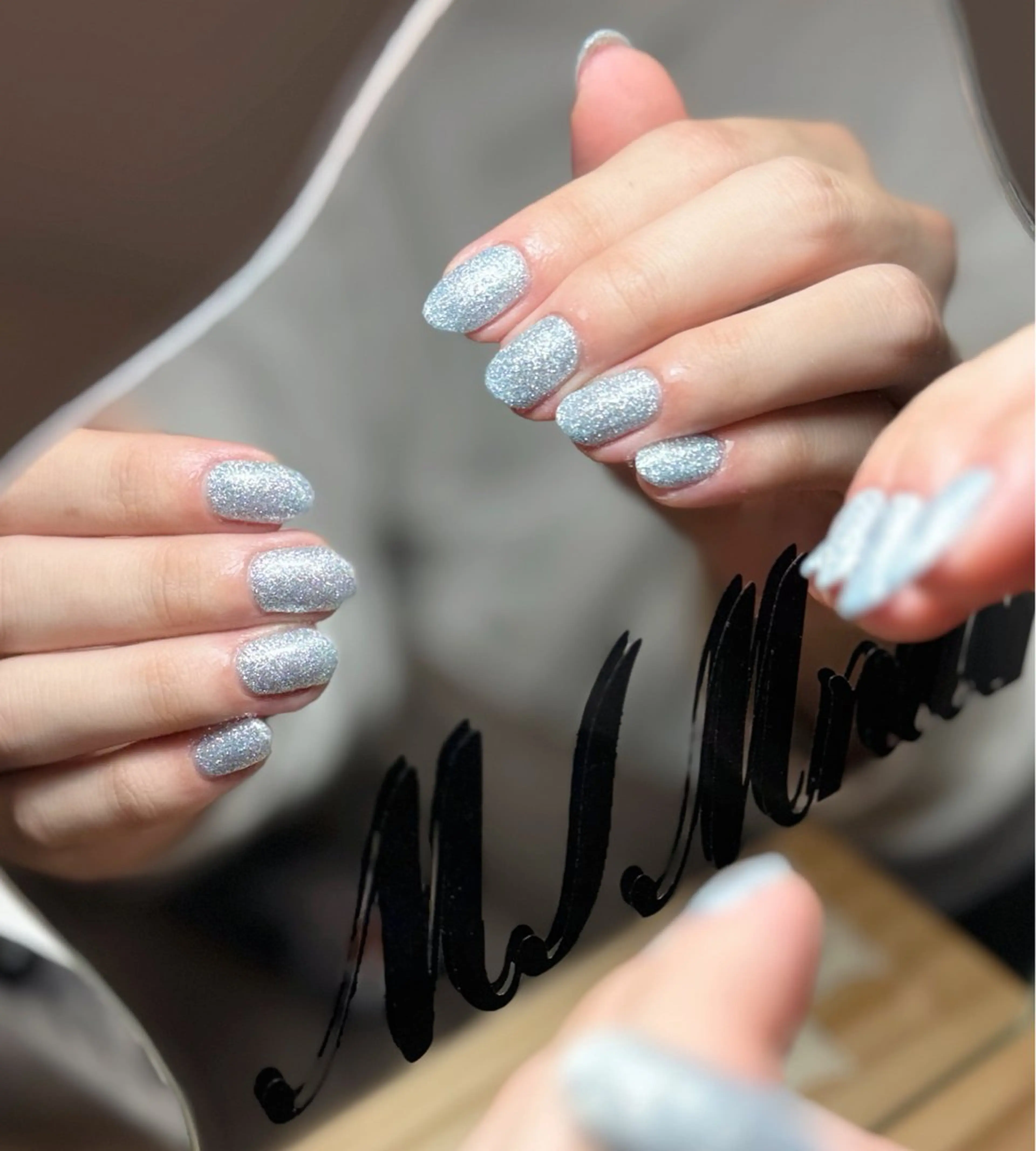 ハンドジェル(オフなし)💅マグネット/フラッシュ/グリッター/ラメ/ワンカラー/ミラー/男性も可⭕️の写真