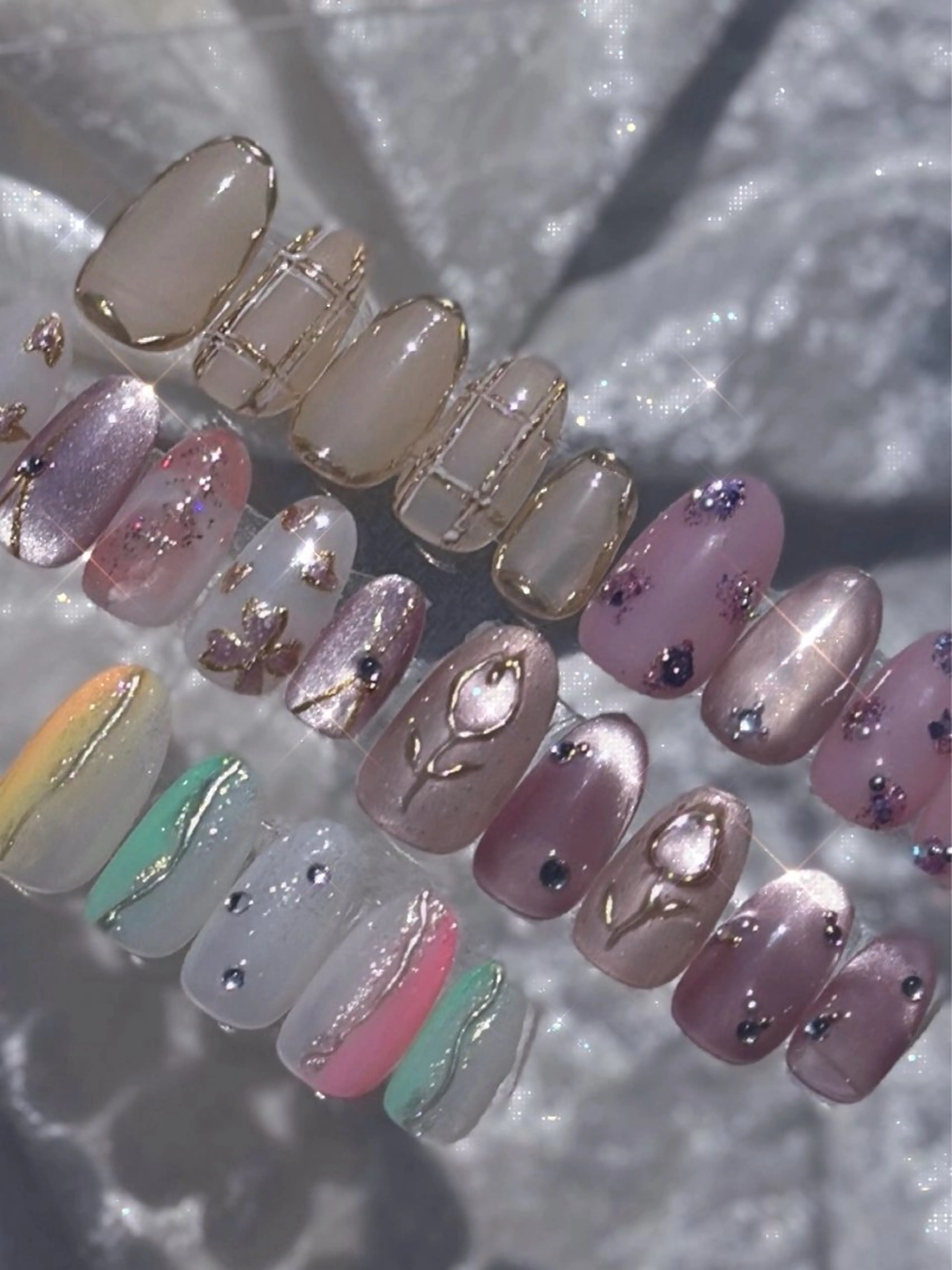 ネイル gratitude 斎藤のネイルデザイン