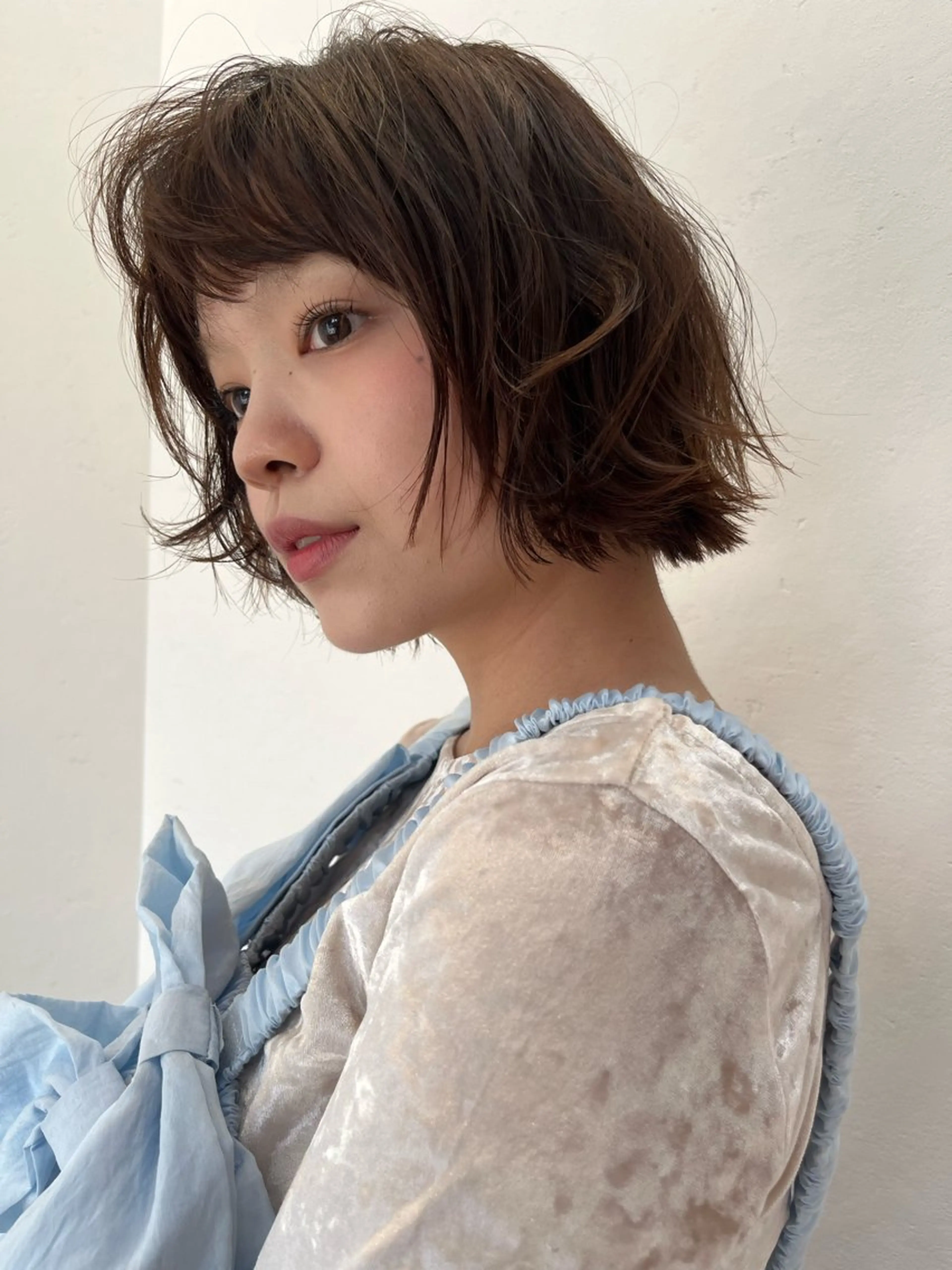 ショート 柔らかい艶暖色 レイヤー🫧姫汝のヘアスタイル