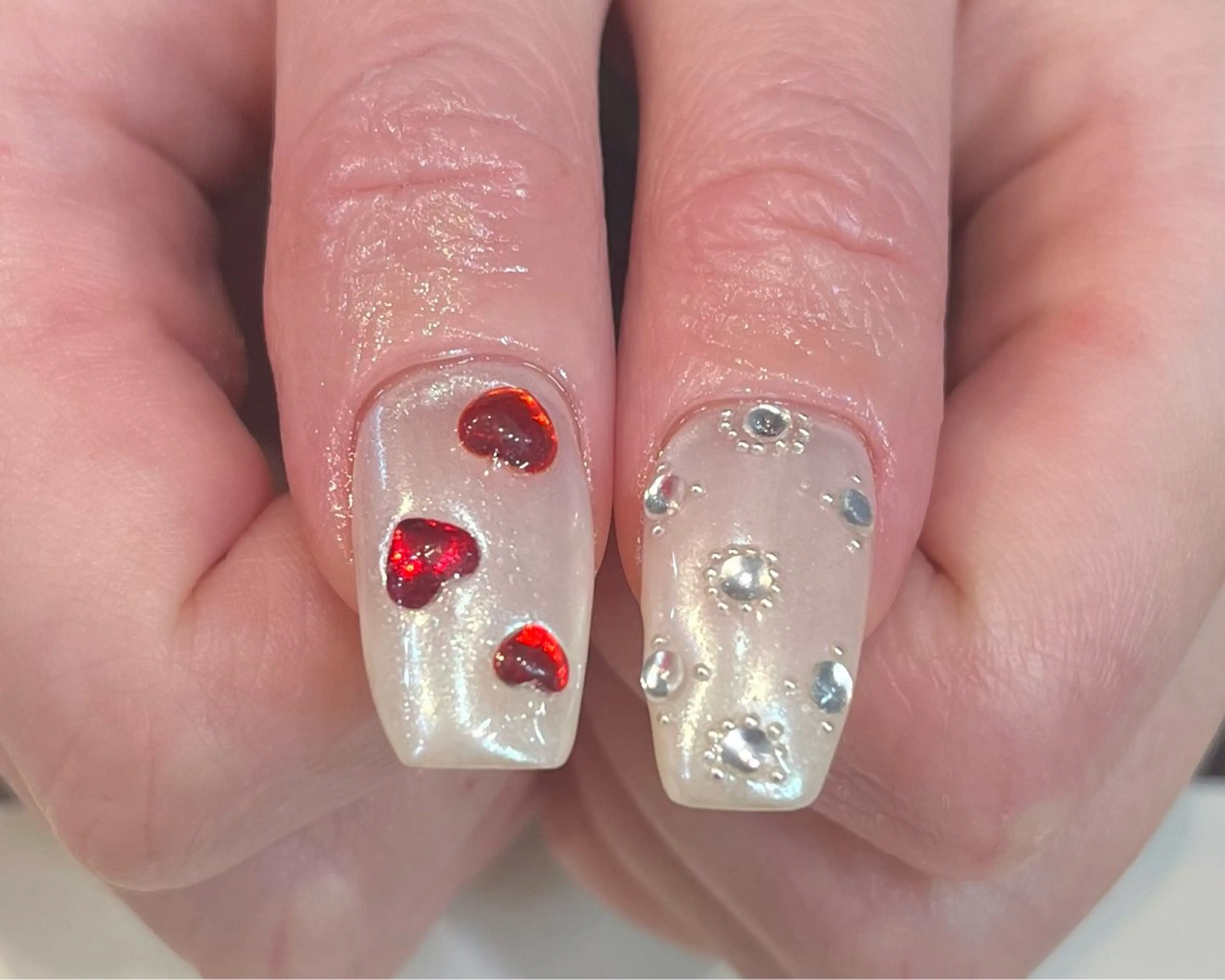 ネイル 友田 晴香のネイルデザイン