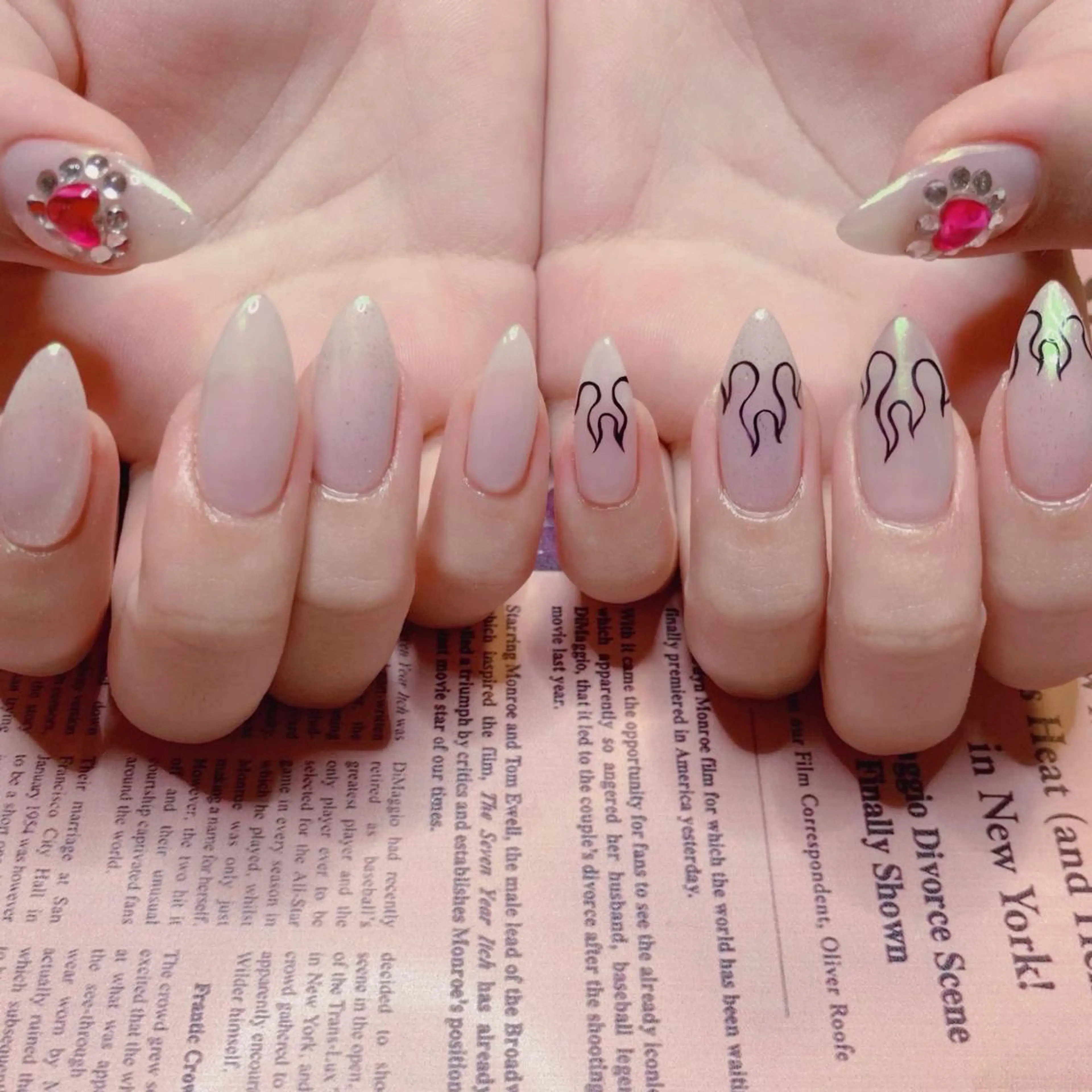 ネイル NOIROUGE所属・NOI ROUGEのネイルデザイン